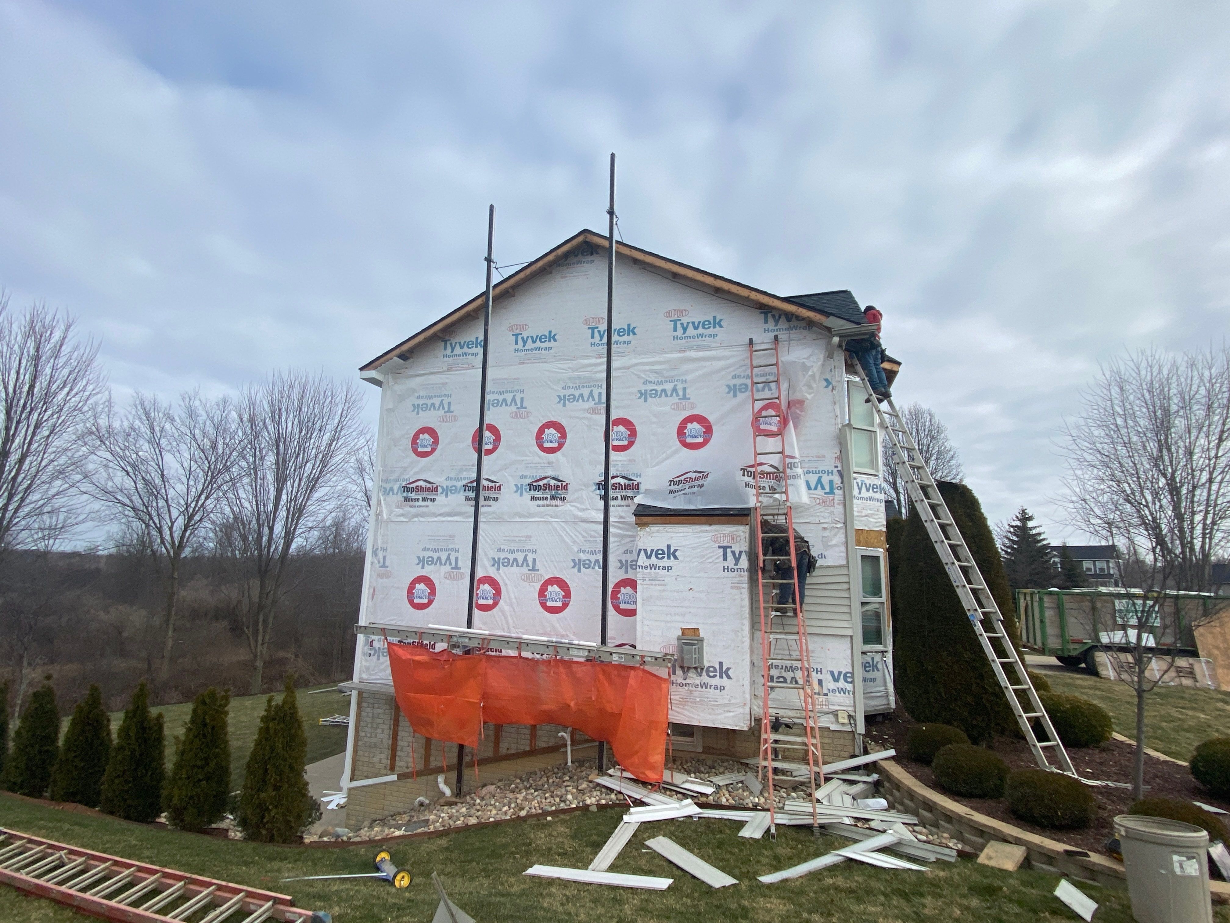 Siding Replacement using Certainteed Classic Restoration D4 by 180 Contractors