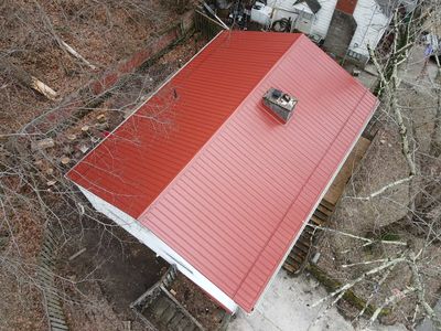 Residential Roofing Installation using Metal