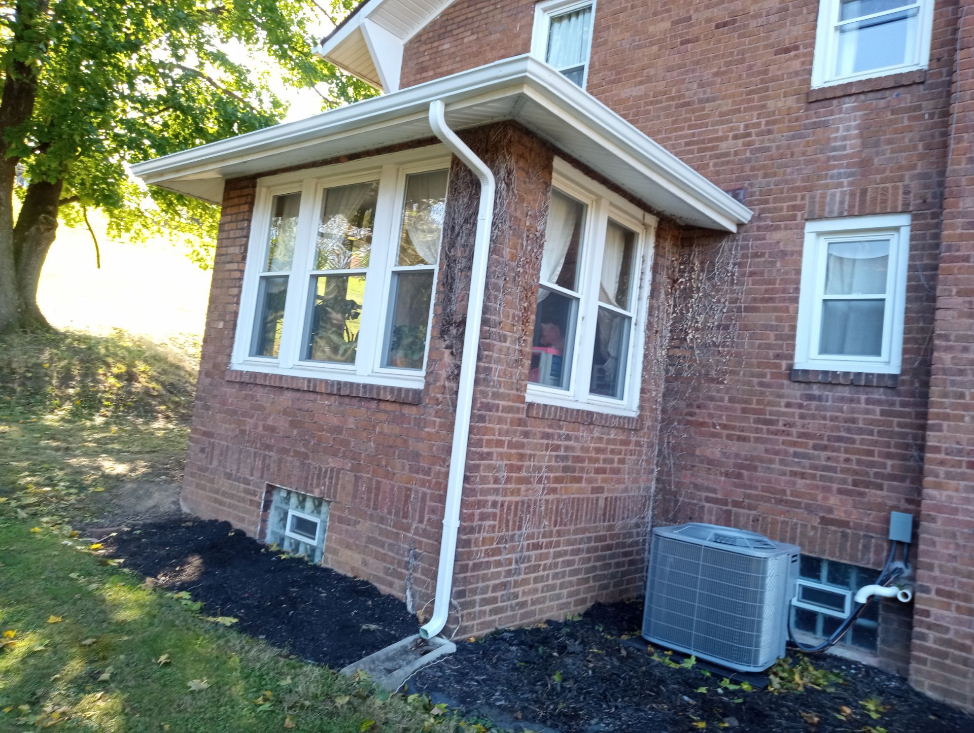 Fisk - 109 W First St by Silver Leaf Contracting 