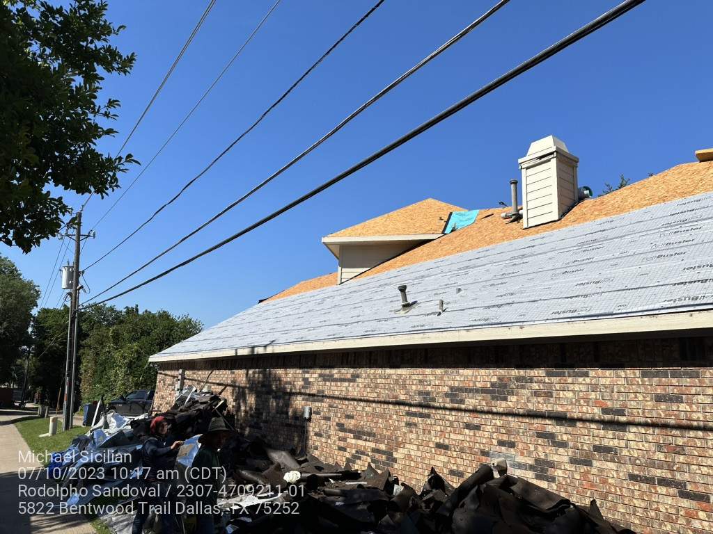 Project in Dallas by Zeus Exteriors