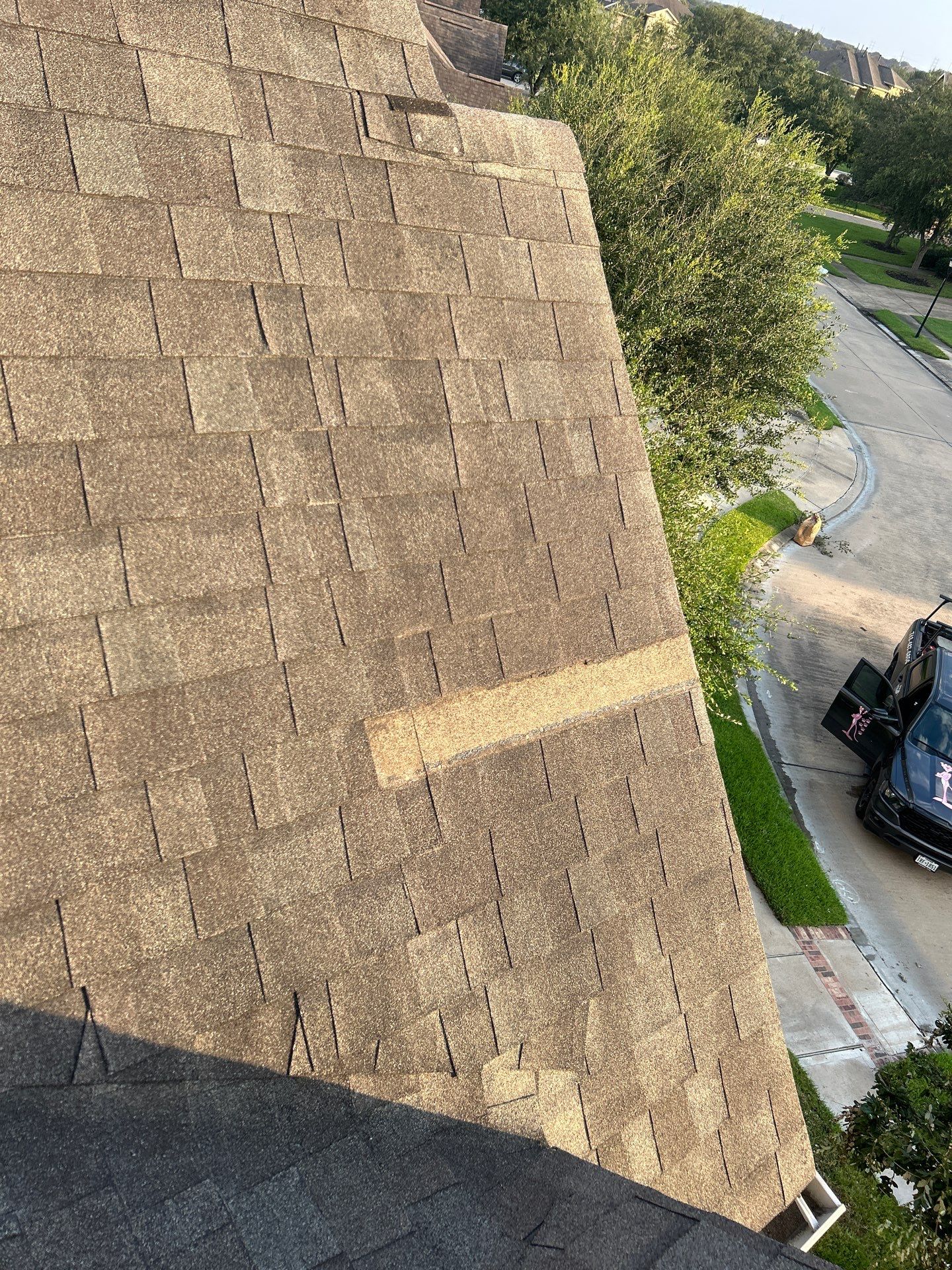 Hail Damage using Owen's Corning Duration (Lifetime) Shingles by Roof Repair Company