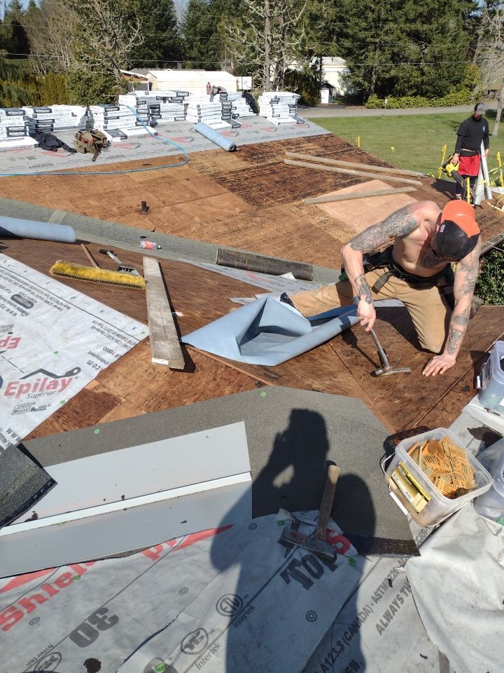 Residential Re-Roof in Lebanon Oregon by Orezona Building & Roofing Company, Inc.