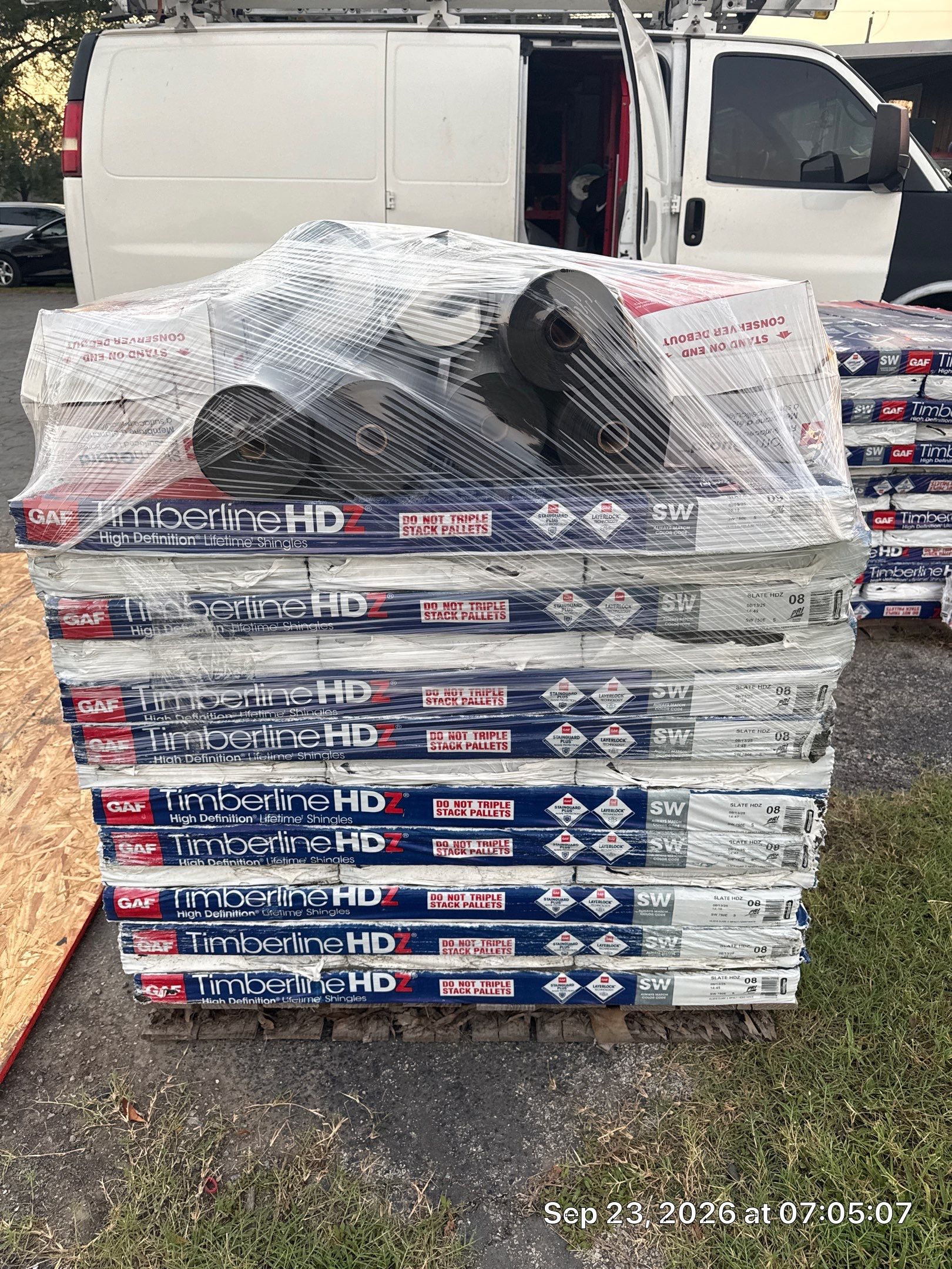 GAF HDZ - Slate by Elite Roofing LLC
