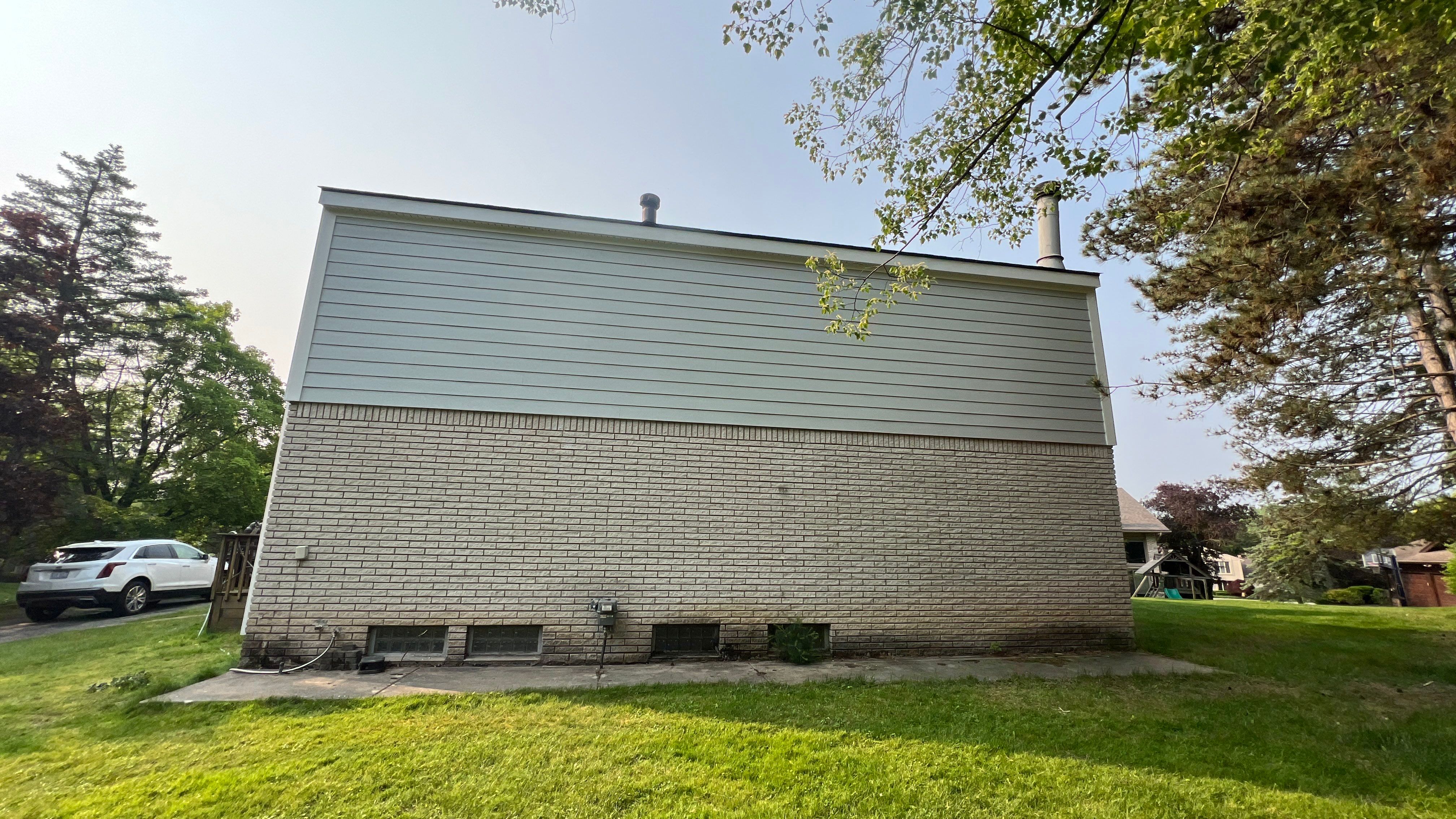 James Hardie Siding Replacement by Bloomfield Construction & Restoration