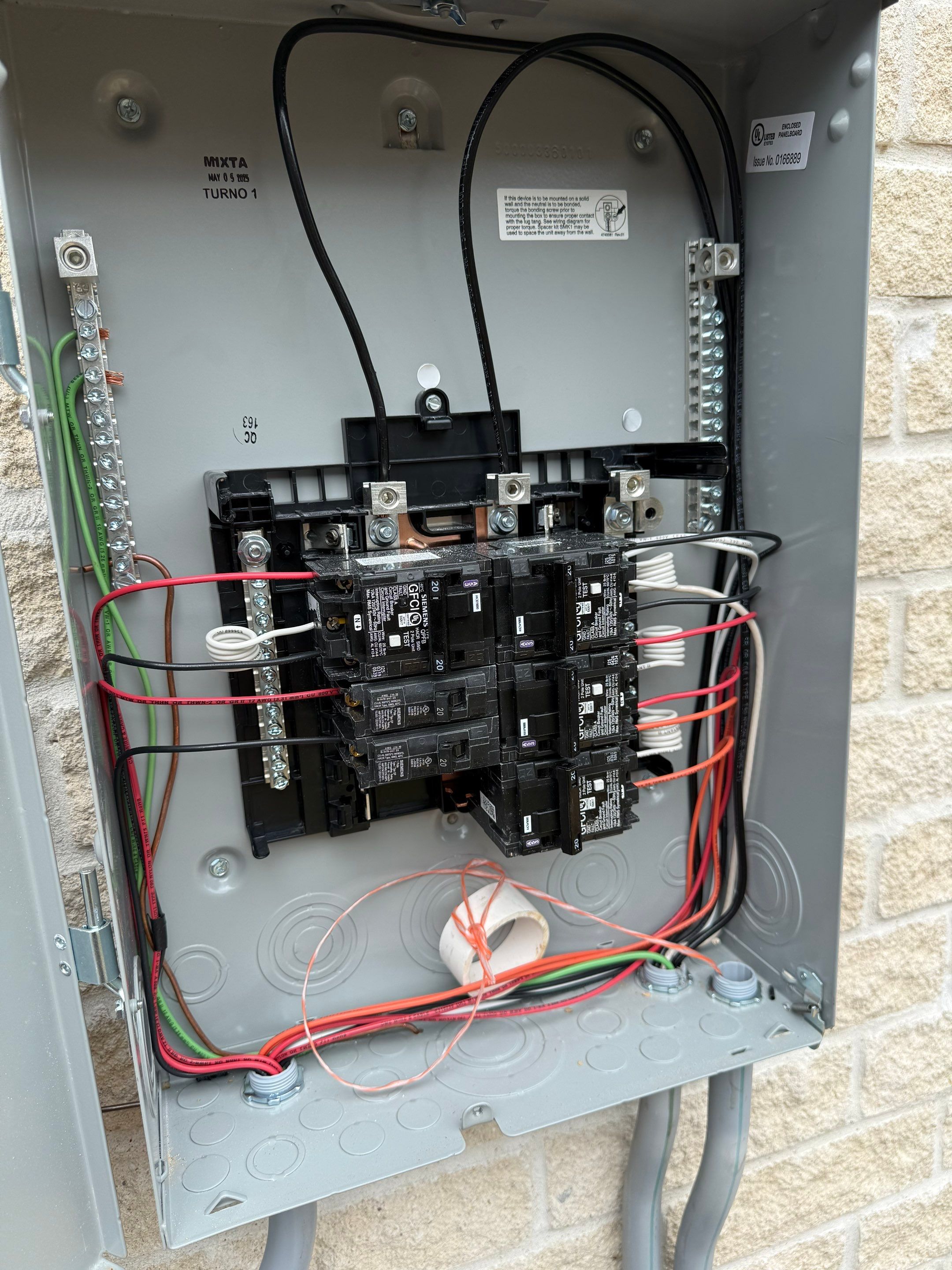 Patio and Summer Kitchen in Texas city by SophAlx LLC