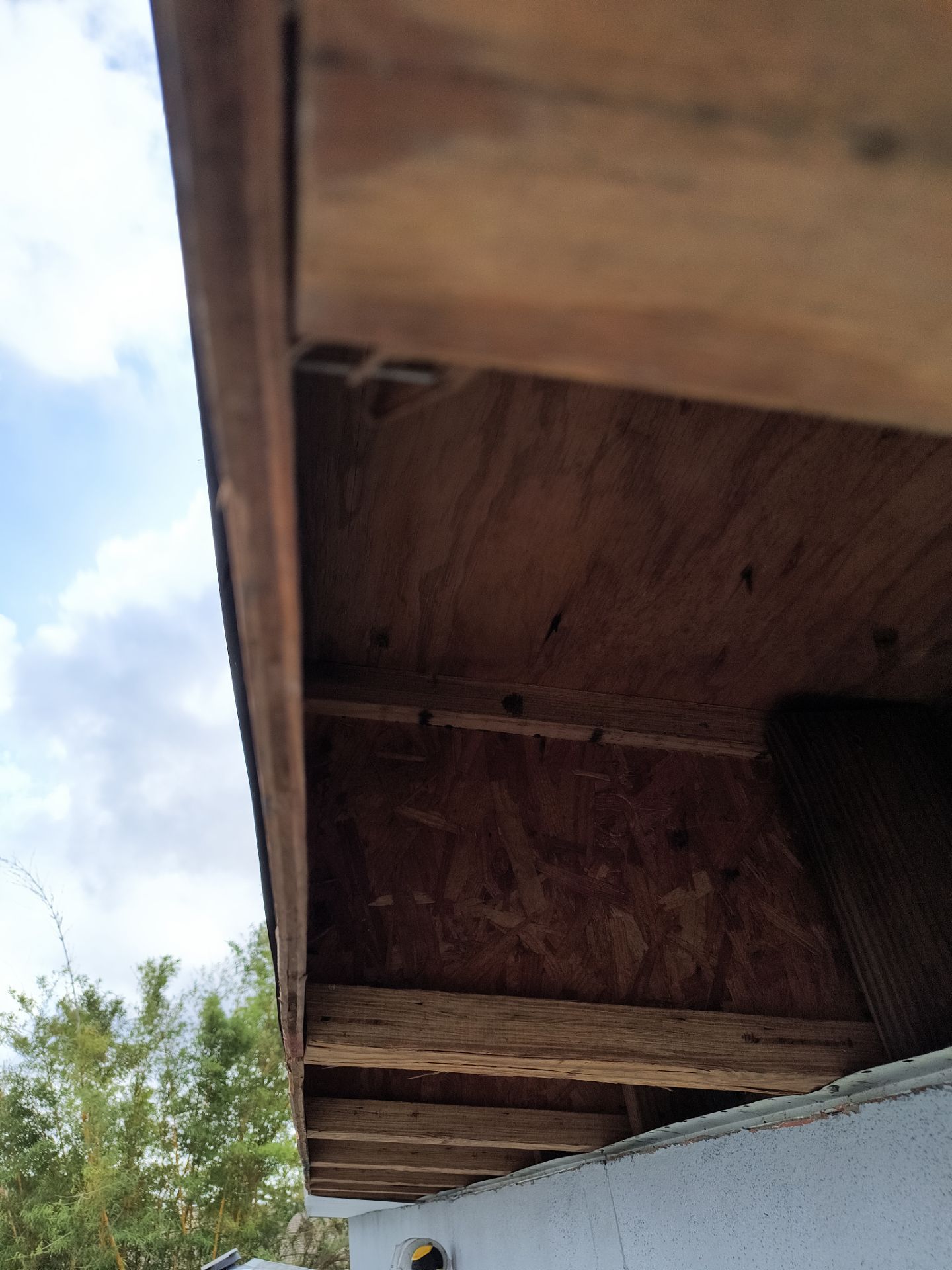 Soffit and Fascia Installation in Sarasota FL by Gutter Professors