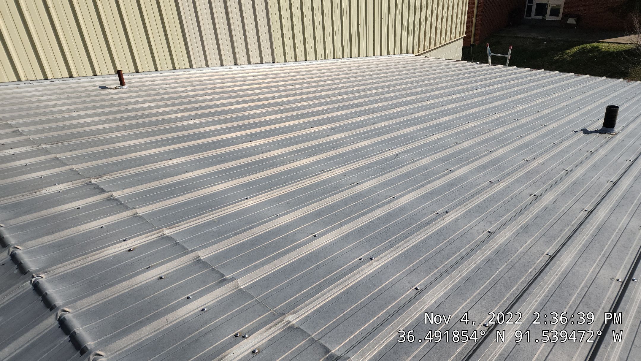Mammoth Springs Gymnasium by Hostetler Roofing