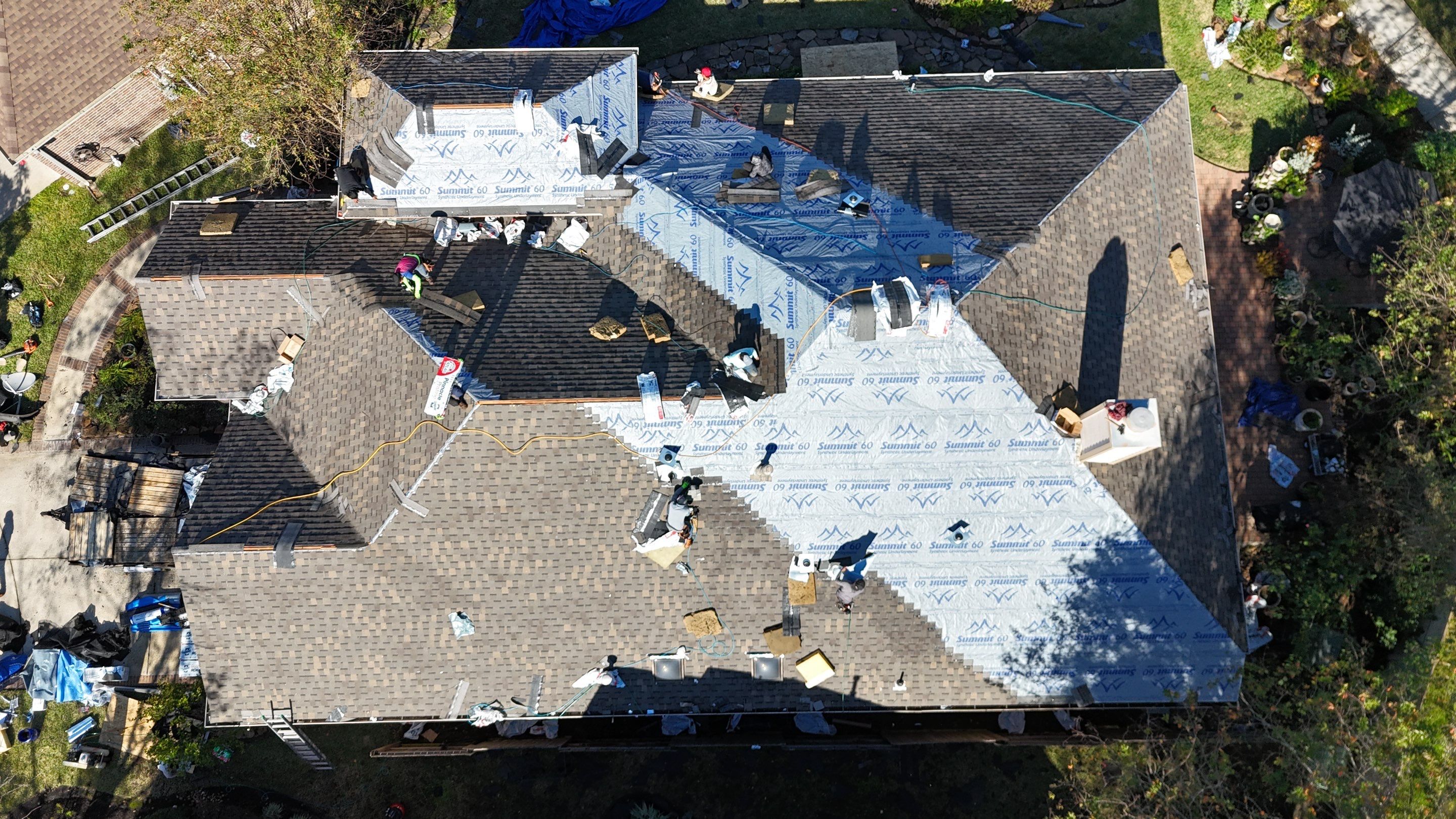 Kingwood Roof Installation using Atlas Pinnacle Pristine by Modern BYLT Roofing & Construction