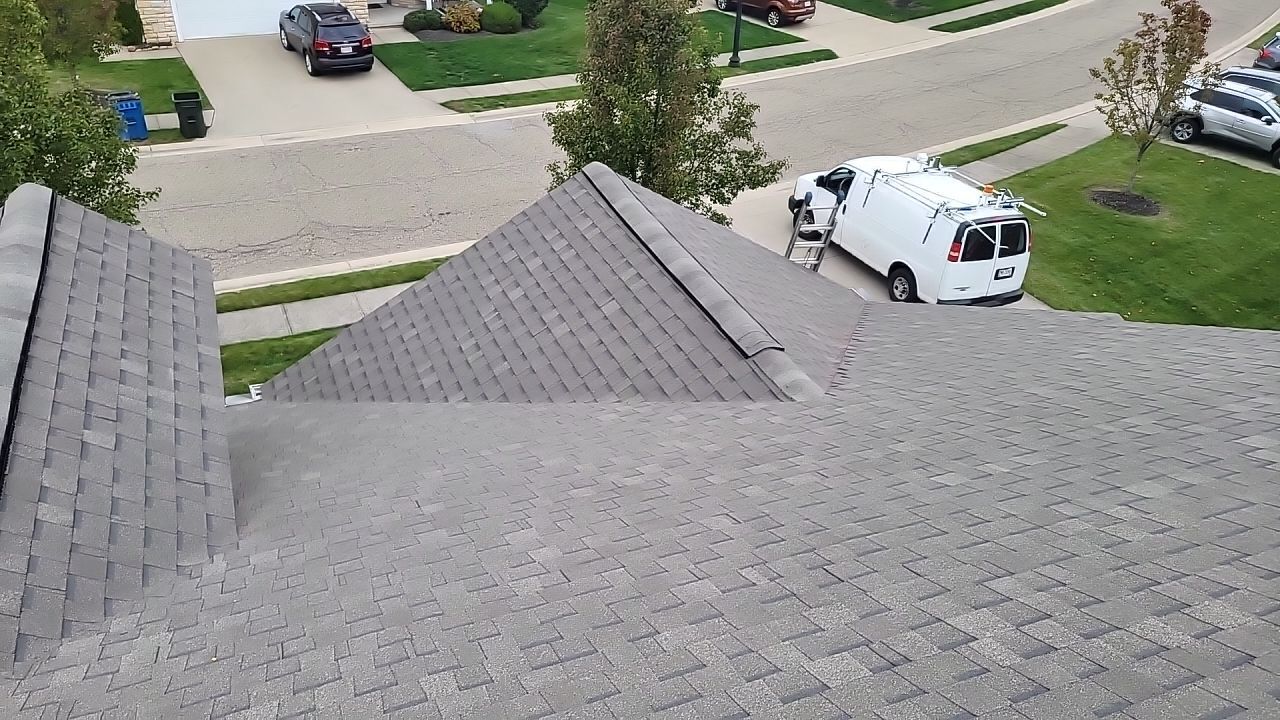 ATLAS PINNACLE PRISTINE COLOR: WEATHERED WOOD DRIP EDGE: WHITE by Eagle Eye Roofing