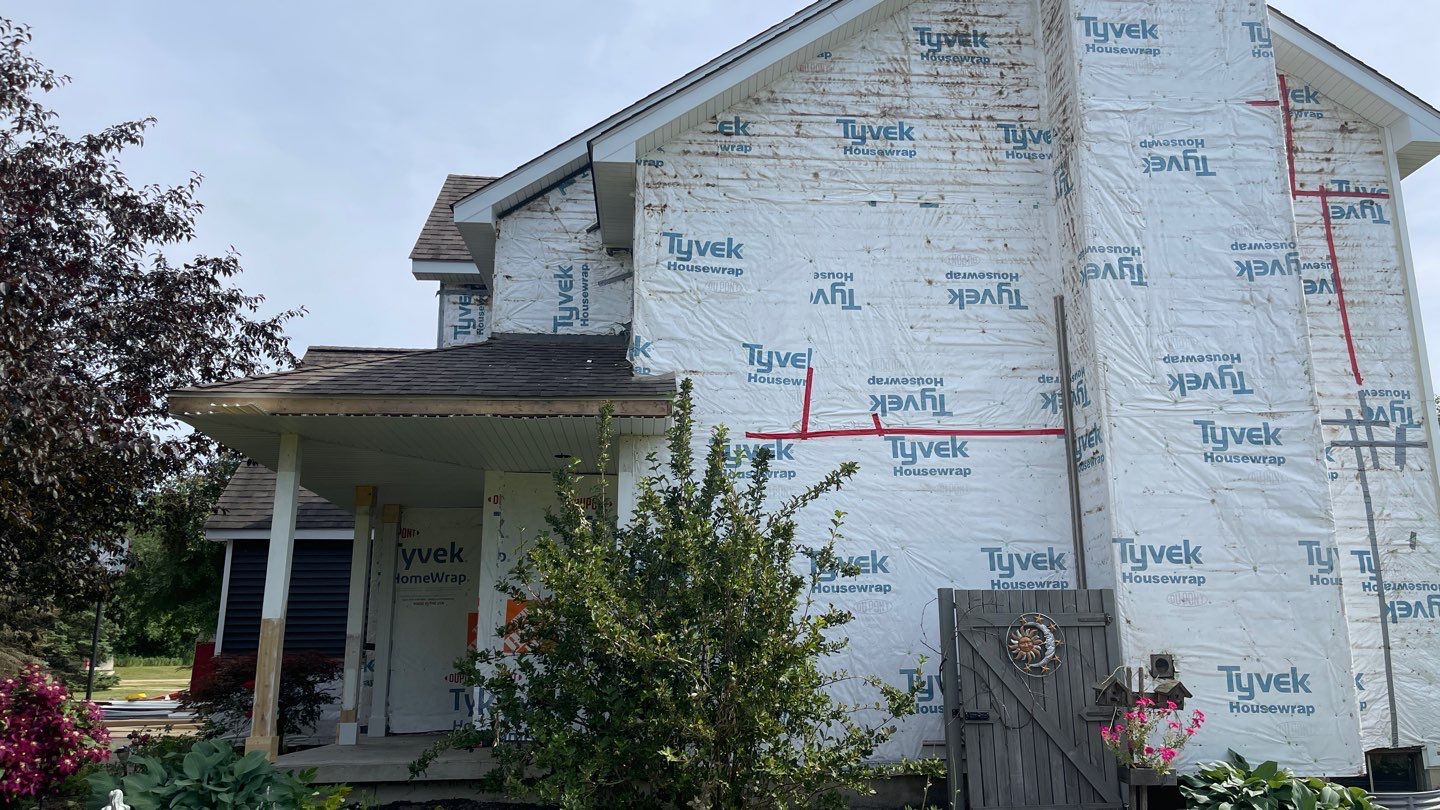 Siding Replacement using Certainteed Restoration Classic D4 by 180 Contractors