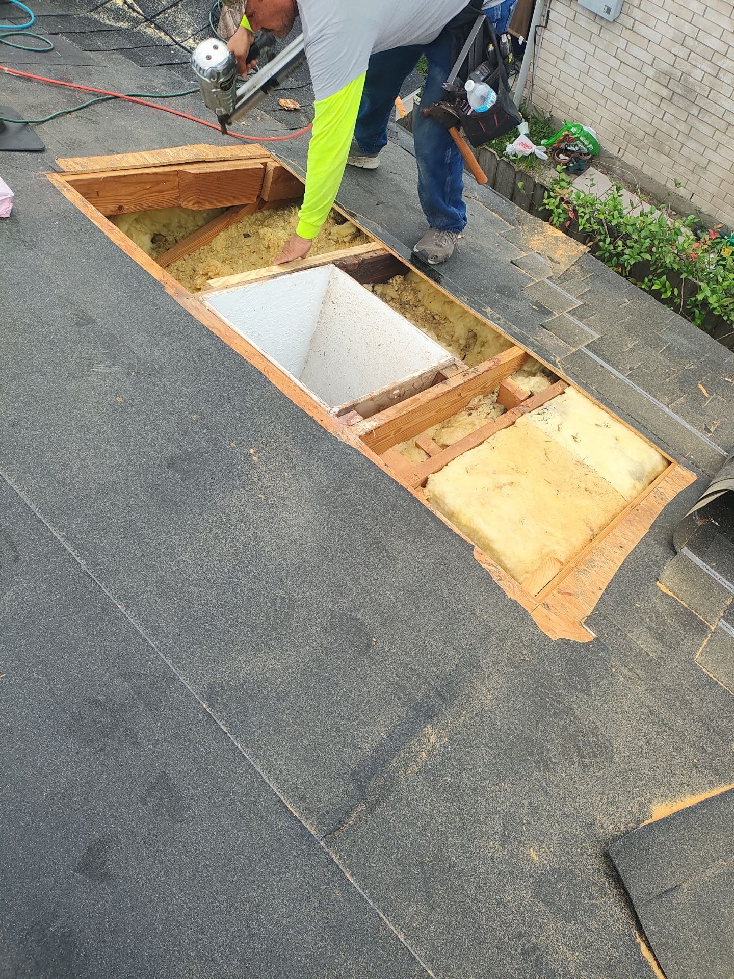 Nothing looks nicer than a little black roof by Bayfront Roofing and Construction