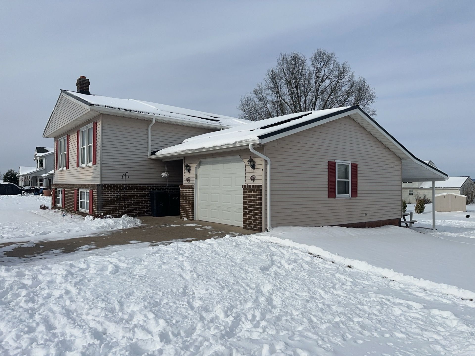 Comprehensive Exterior Siding Replacement and Door Upgrades in Elizabethville by Esh Builders