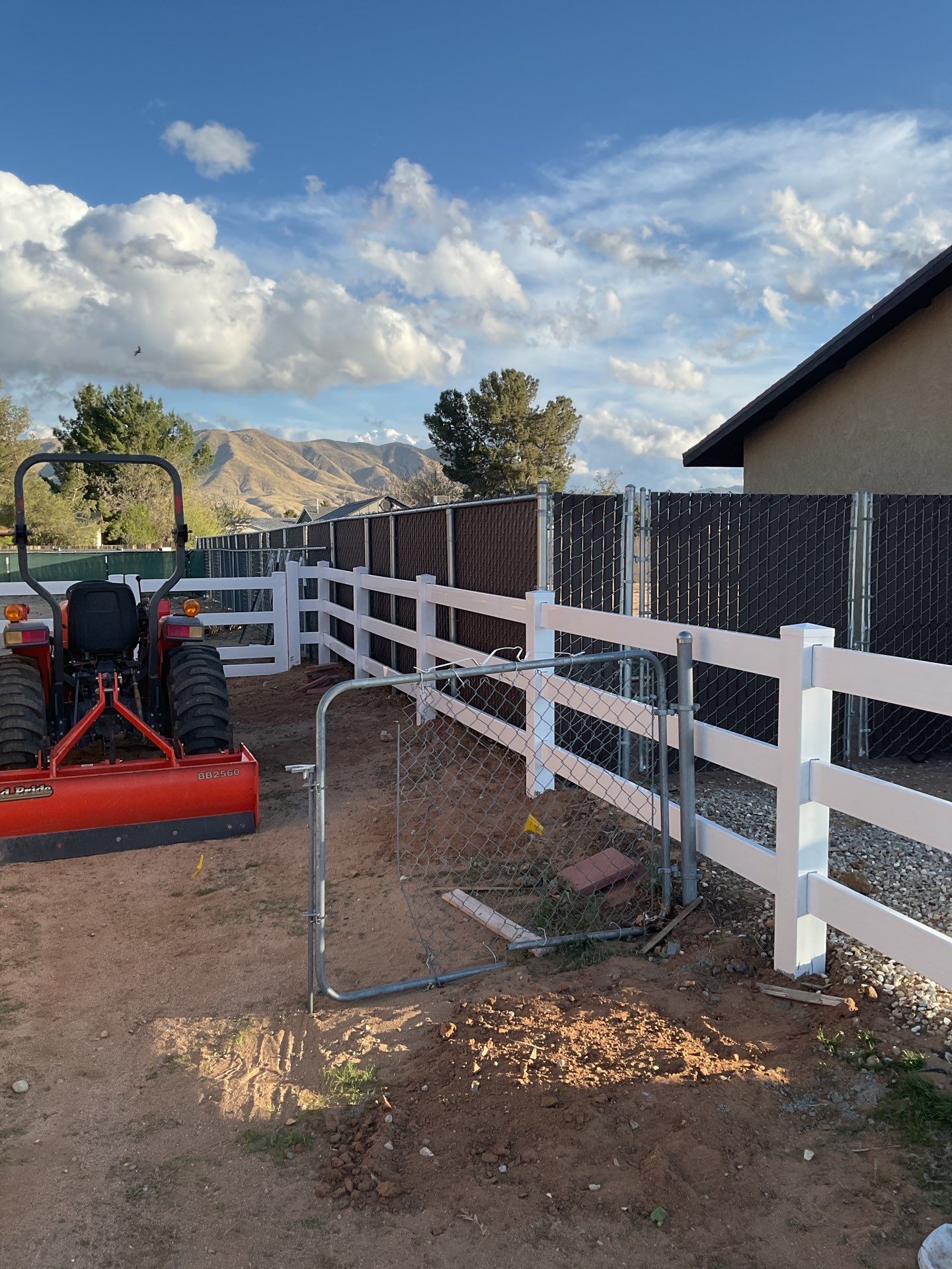 Fence Installation using Ranch Style Vinyl by Fence Guys Inc.