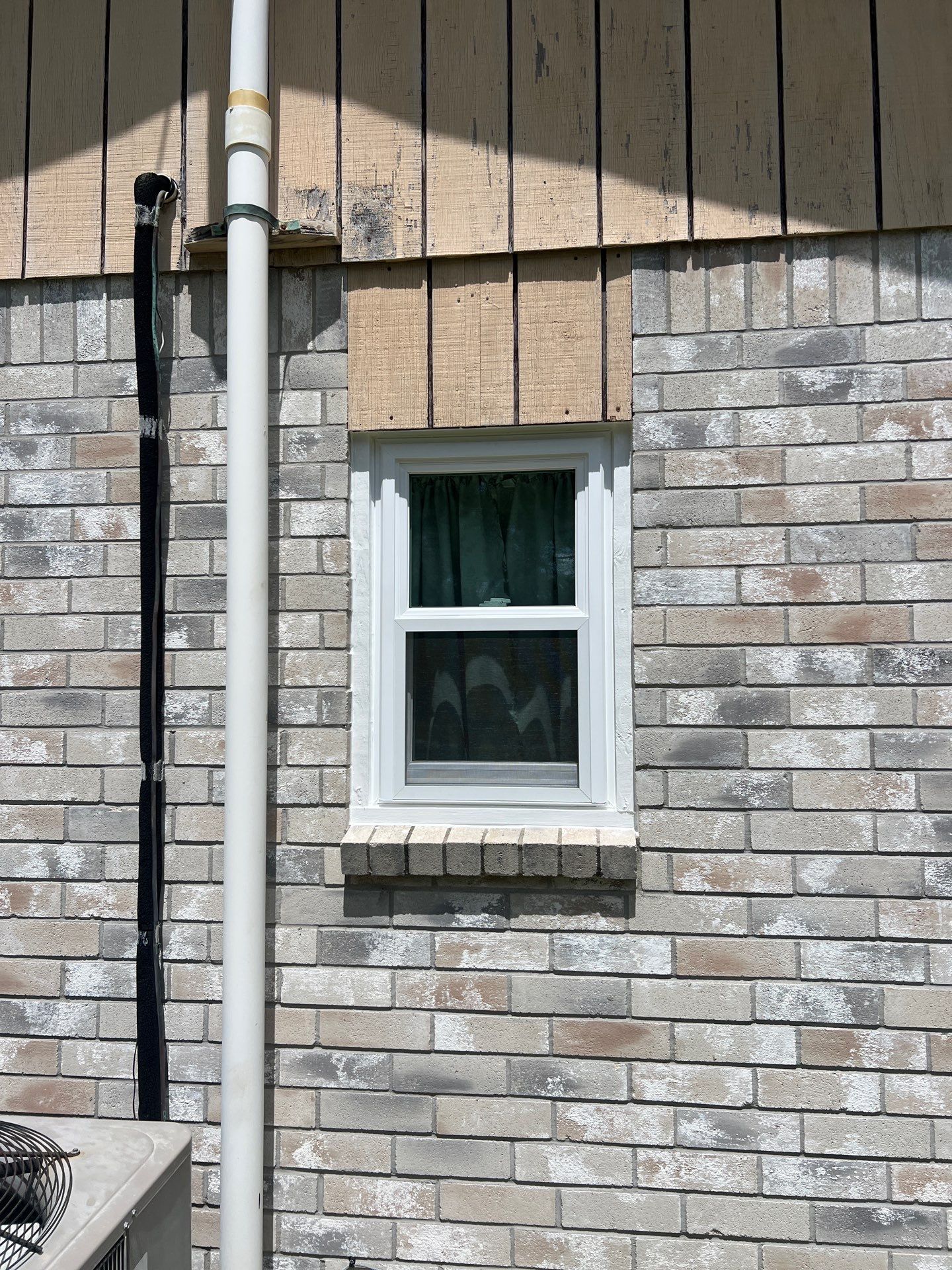 Bay Bay Old Windows by Bayfront Roofing and Construction