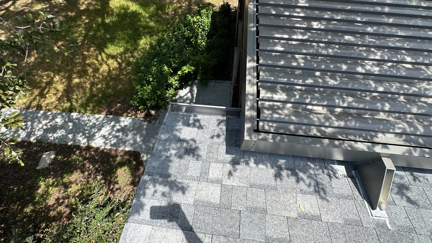 Antique Silver - Owens Corning TruDefinition Duration Storm AR by RoofsOnly.com