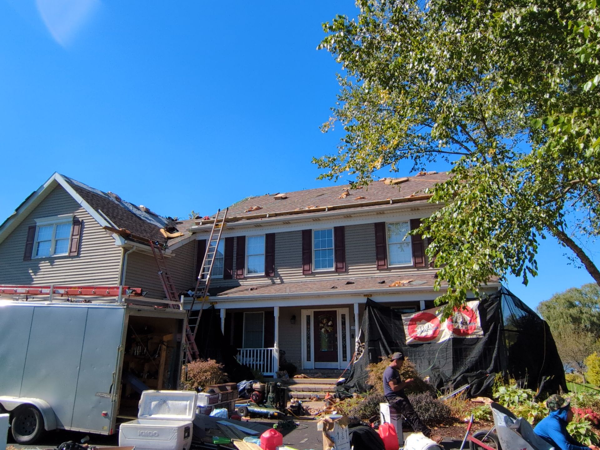 Roof Replacement using CertainTeed Landmark Pro by 180 Contractors
