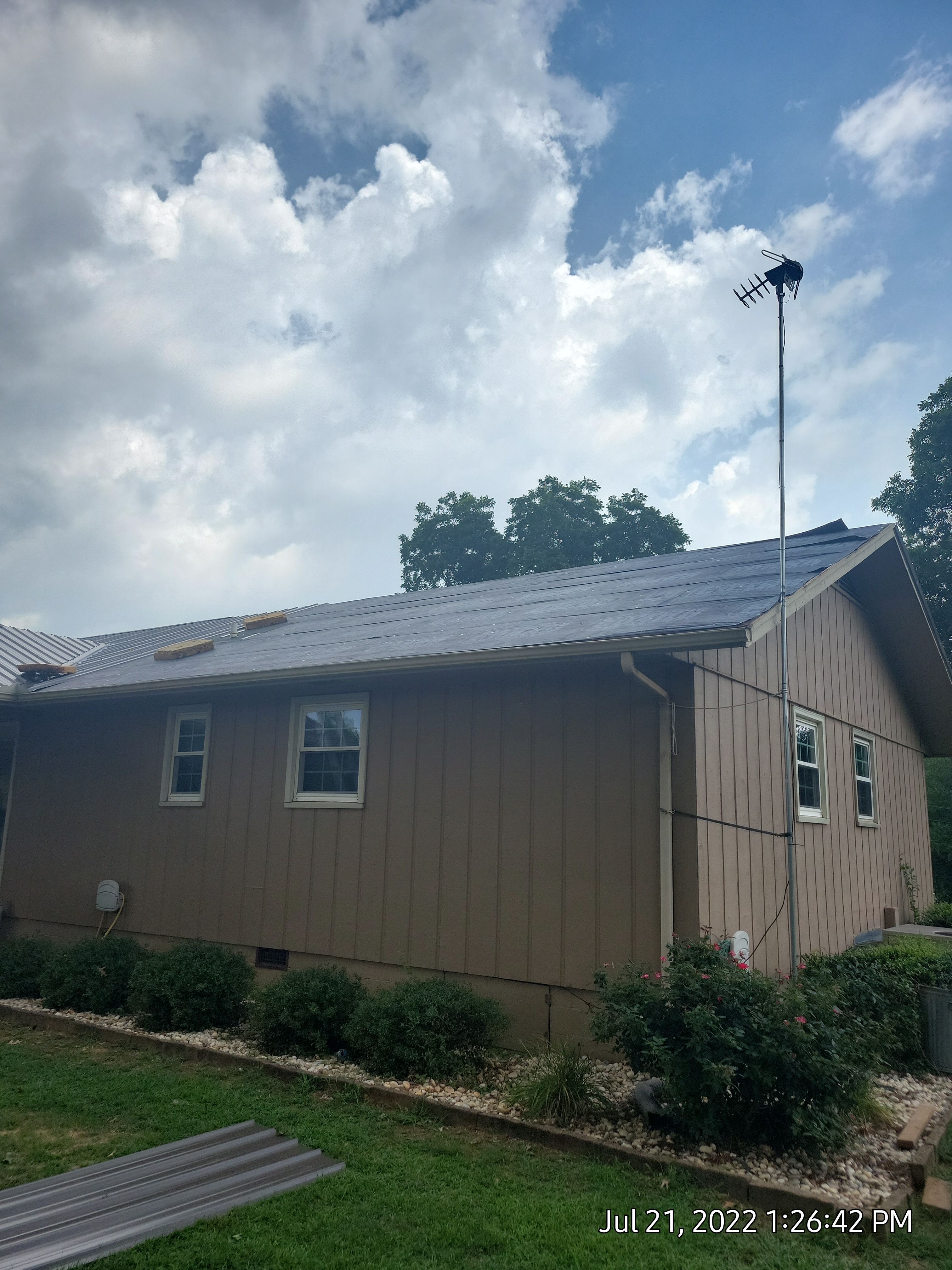 Residential Roof Remove and Replace using Low Rib Metal Roofing Panels by Bullard Roofing
