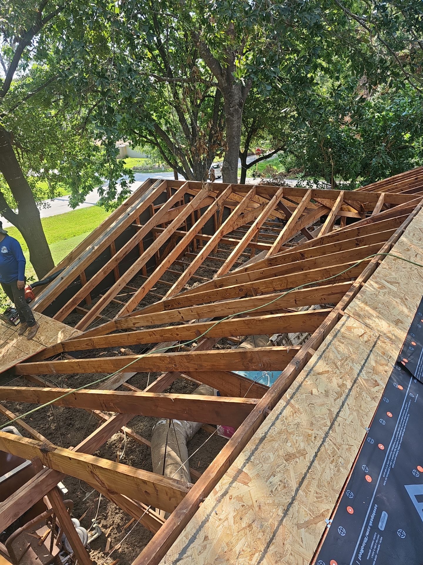 Residential Roofing Installation using Owen's Corning Duration (Lifetime) Shingles by Roof Repair Company