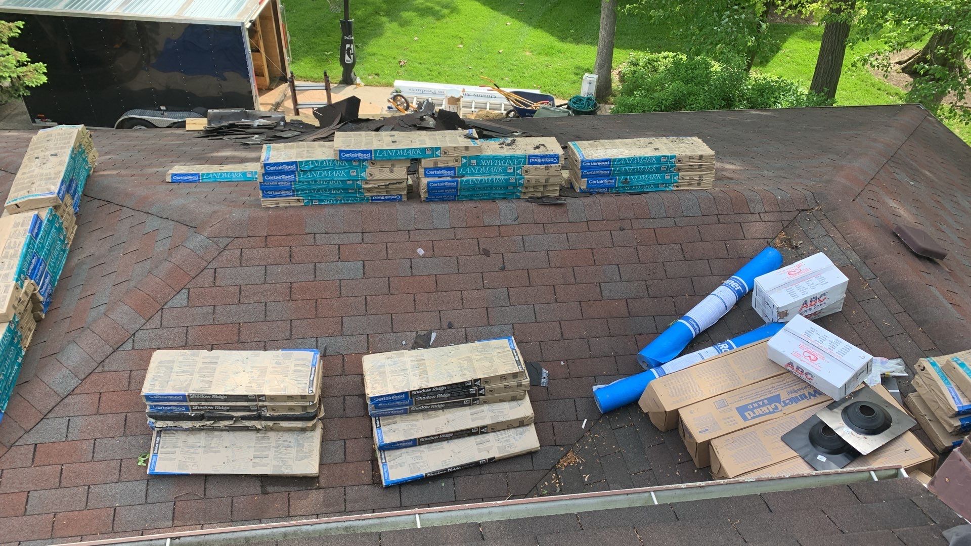Roof Replacement using CertainTeed Landmark by 180 Contractors