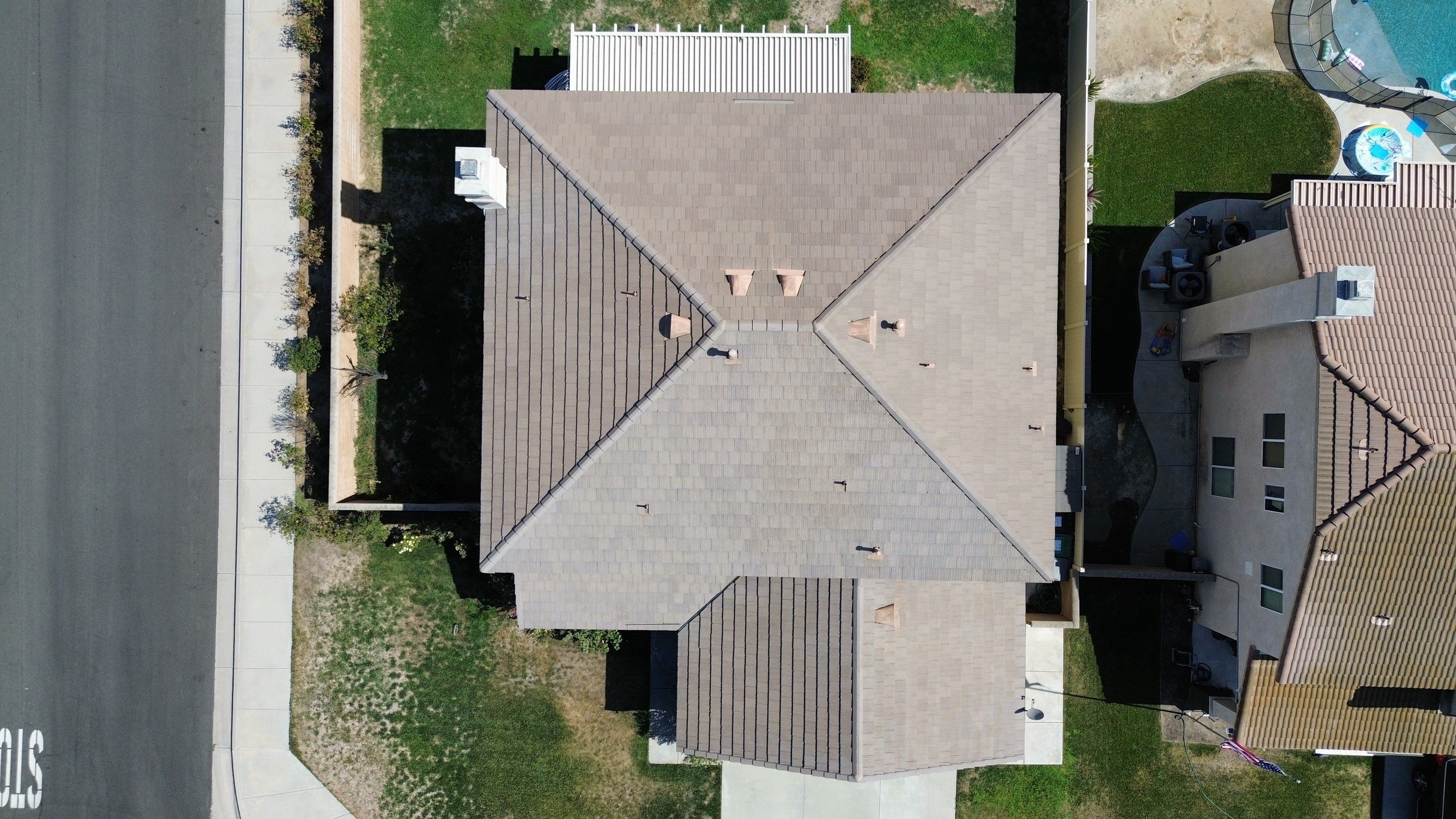 Roof Cleaning by Pirate Pete’s Power Washing