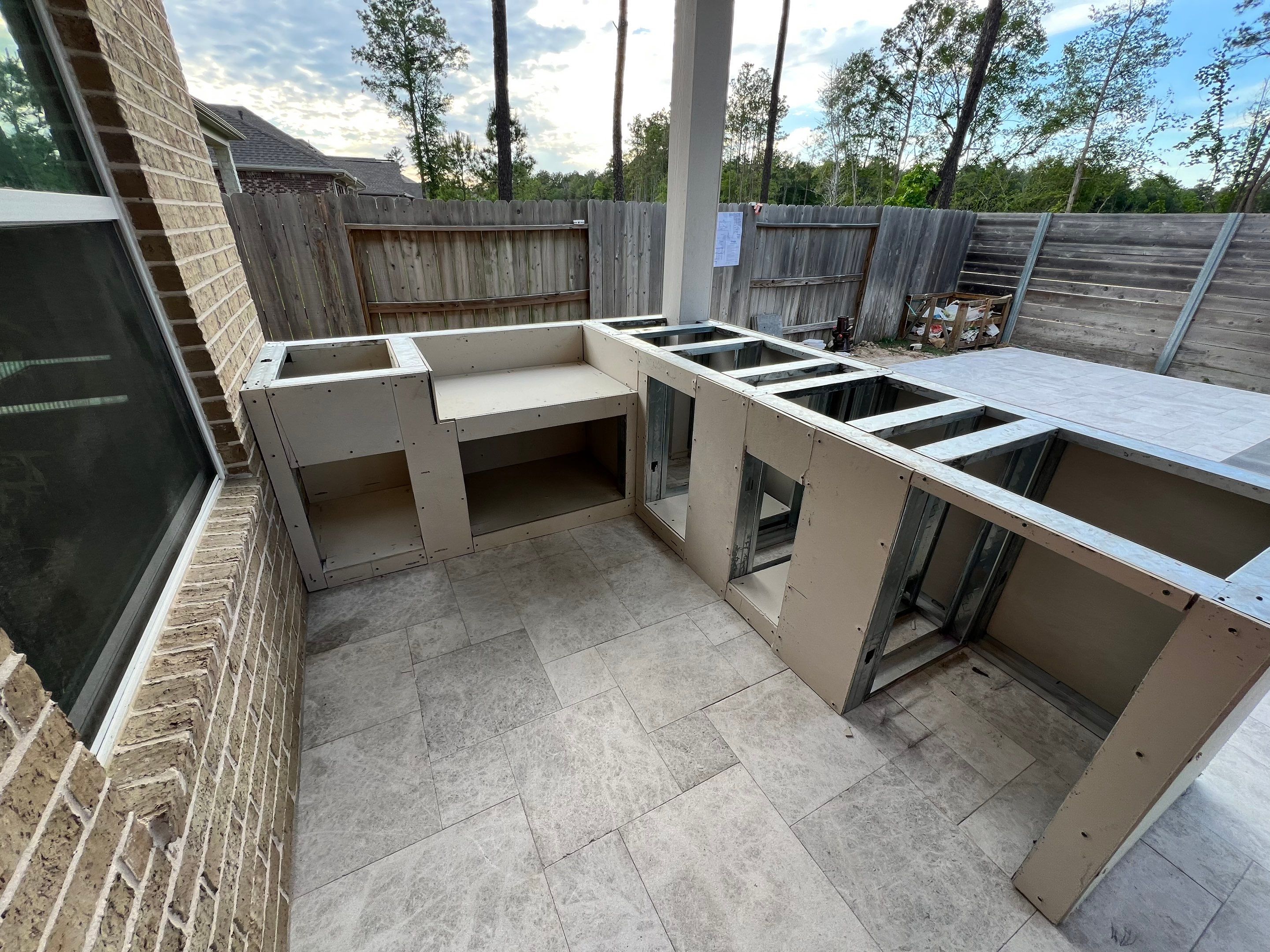 Summer Kitchen in Conroe, TX by SophAlx LLC