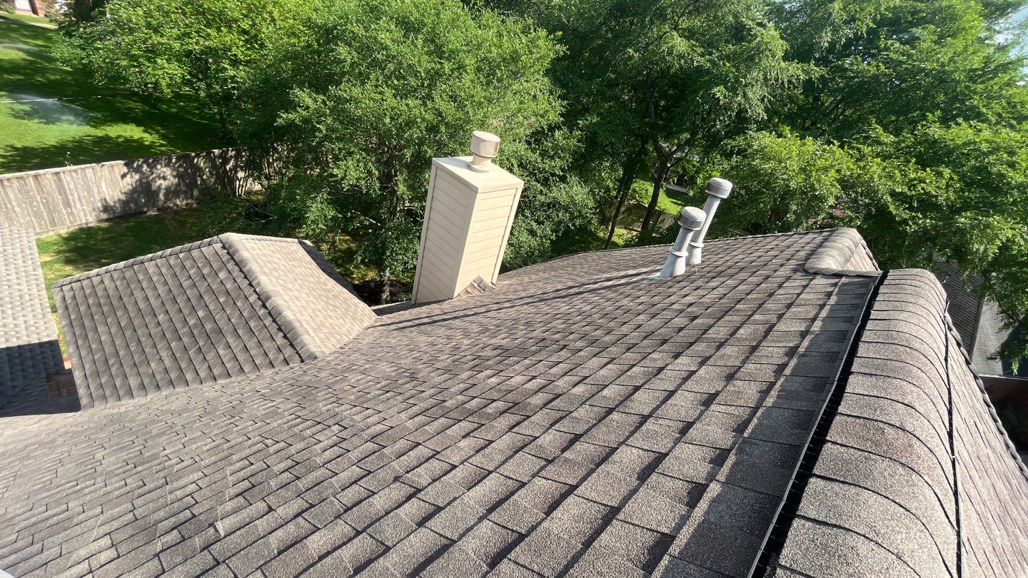 Residential Roofing Installation using Owen's Corning Duration by Roof Concepts Construction