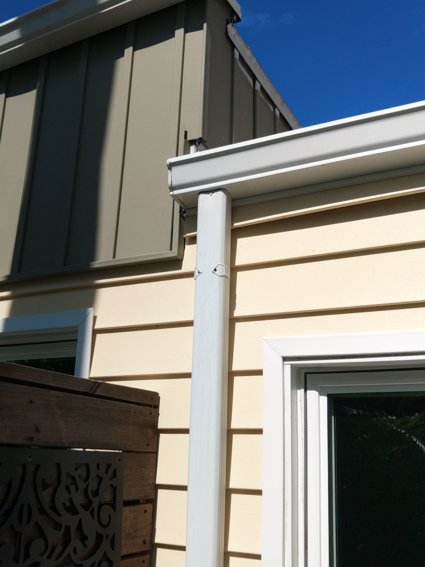 Seamless Gutters for a Luxury Finish in Fort Myers FL by Gutter Professors