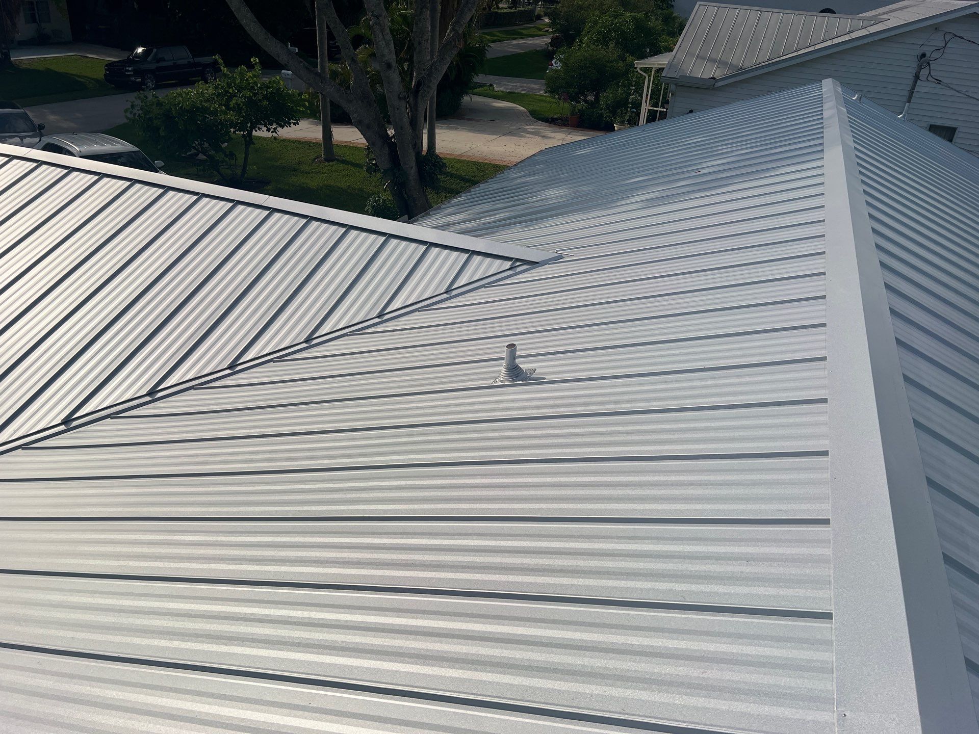 Standing Seam Metal Roof by Durabilis Roofing INC