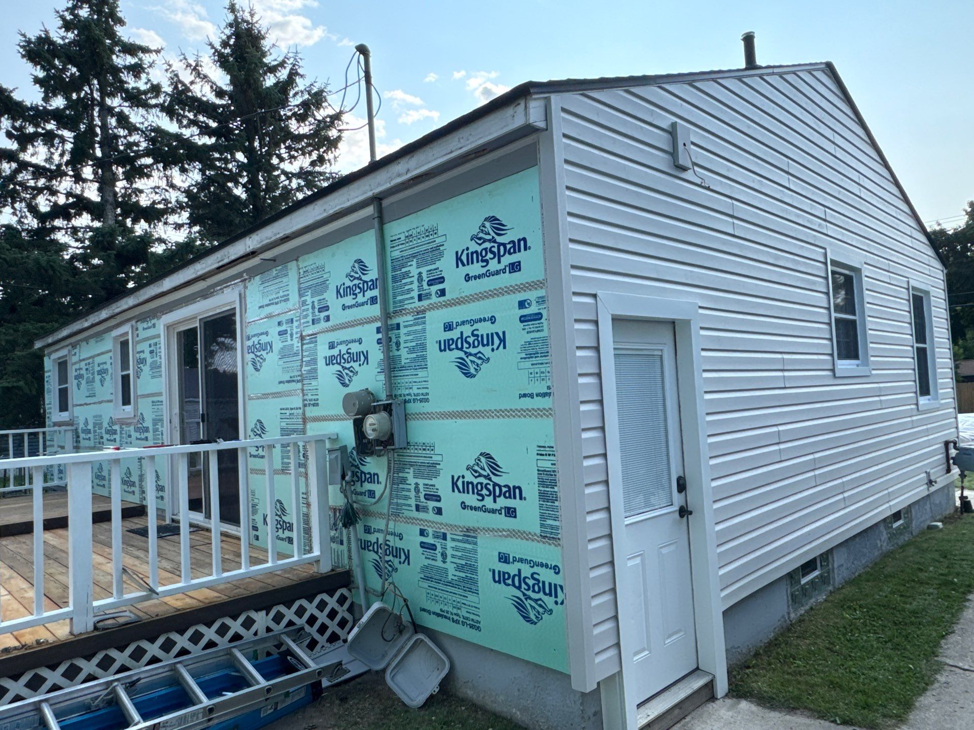 Siding Replacement using Alside D5" Platinum Grey by 180 Contractors