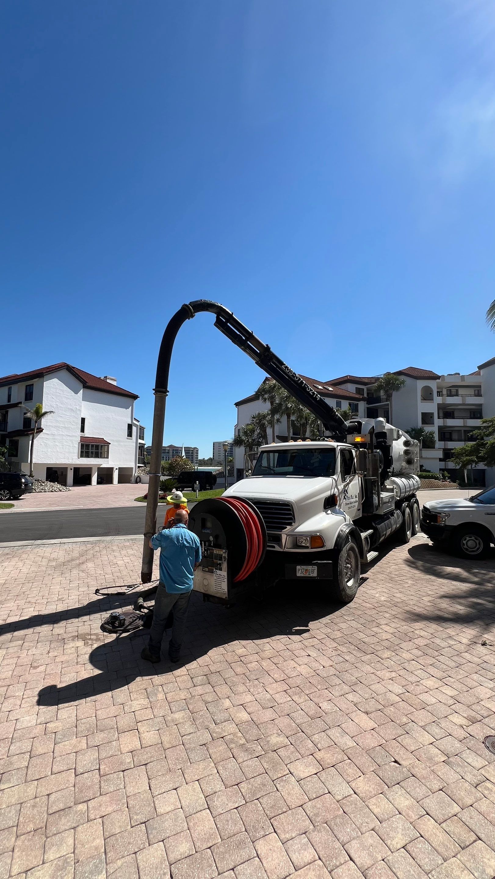 Condo Parking Garage Cleanup and Stormwater System Maintenance by APS Power & Water