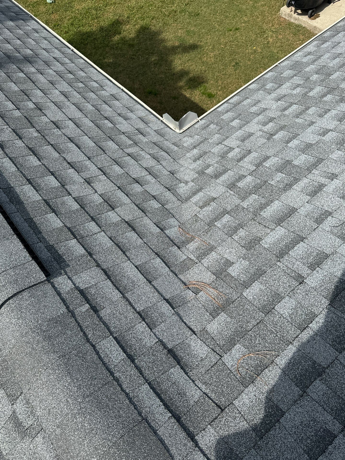 GAF HDZ - Oyster Grey by Linta Roofing