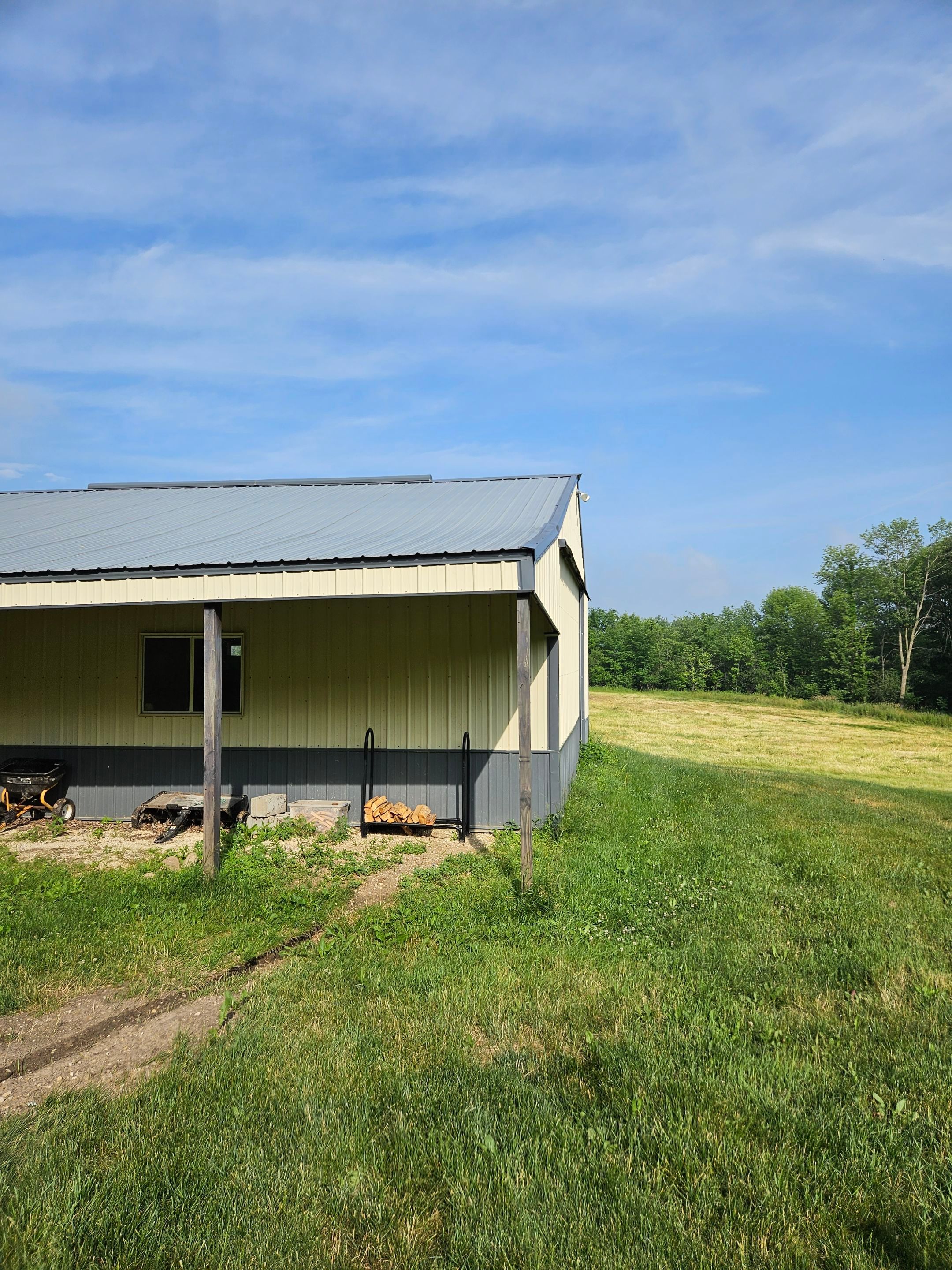Residential Siding & Roof Replacement by Reasonable Contracting LLC