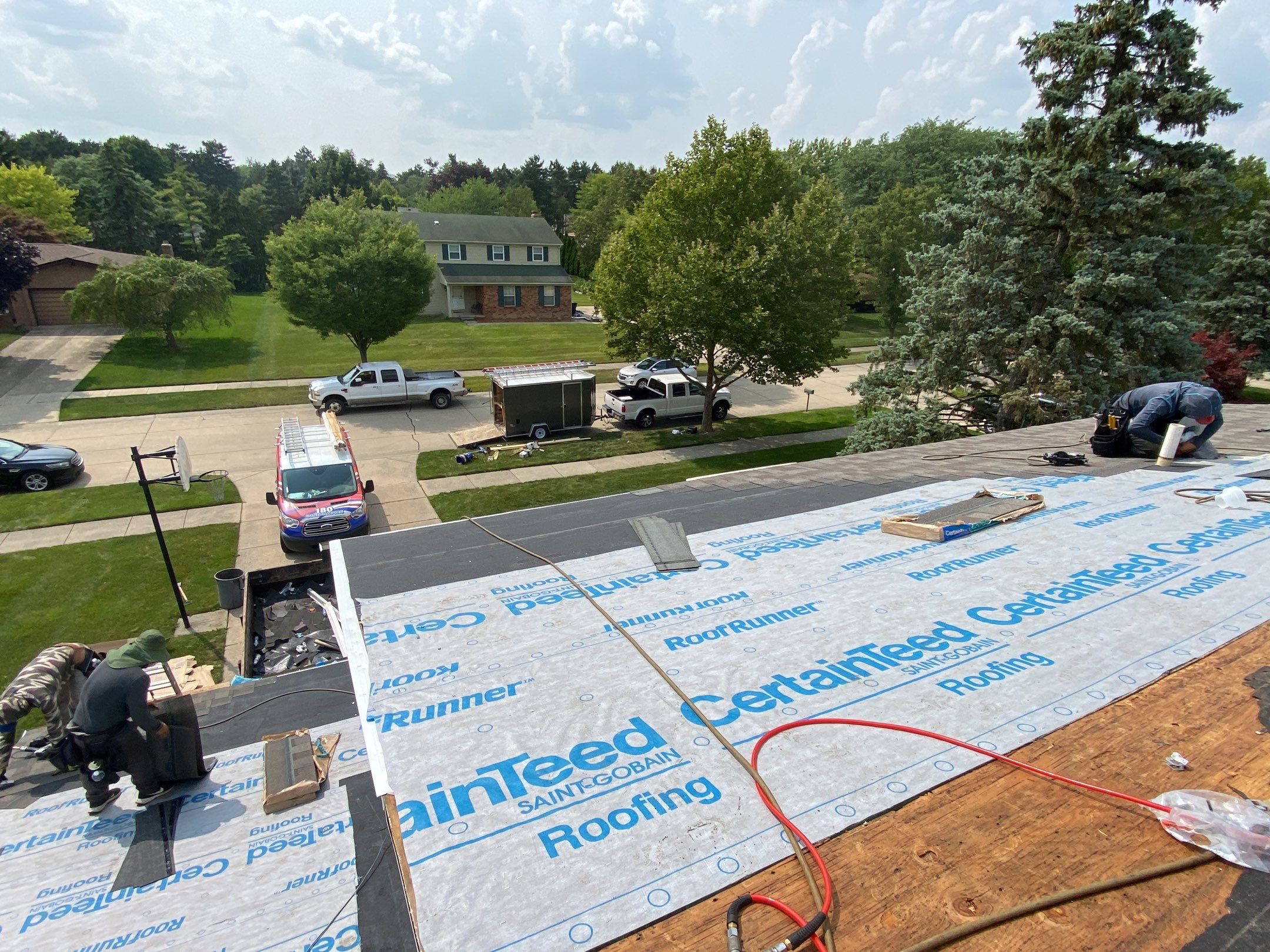Roof Replacement using CertainTeed Landmark by 180 Contractors