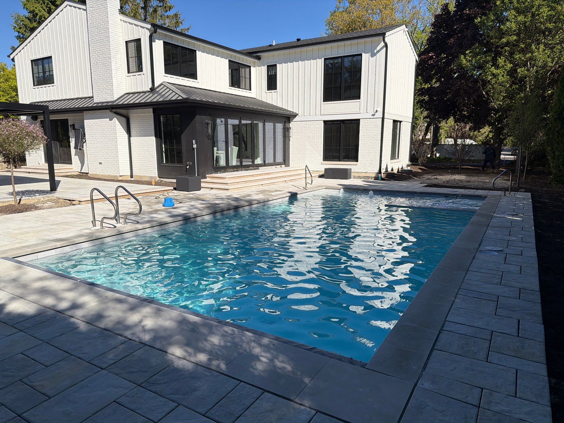 Artic White by North Shore Pool & Spa