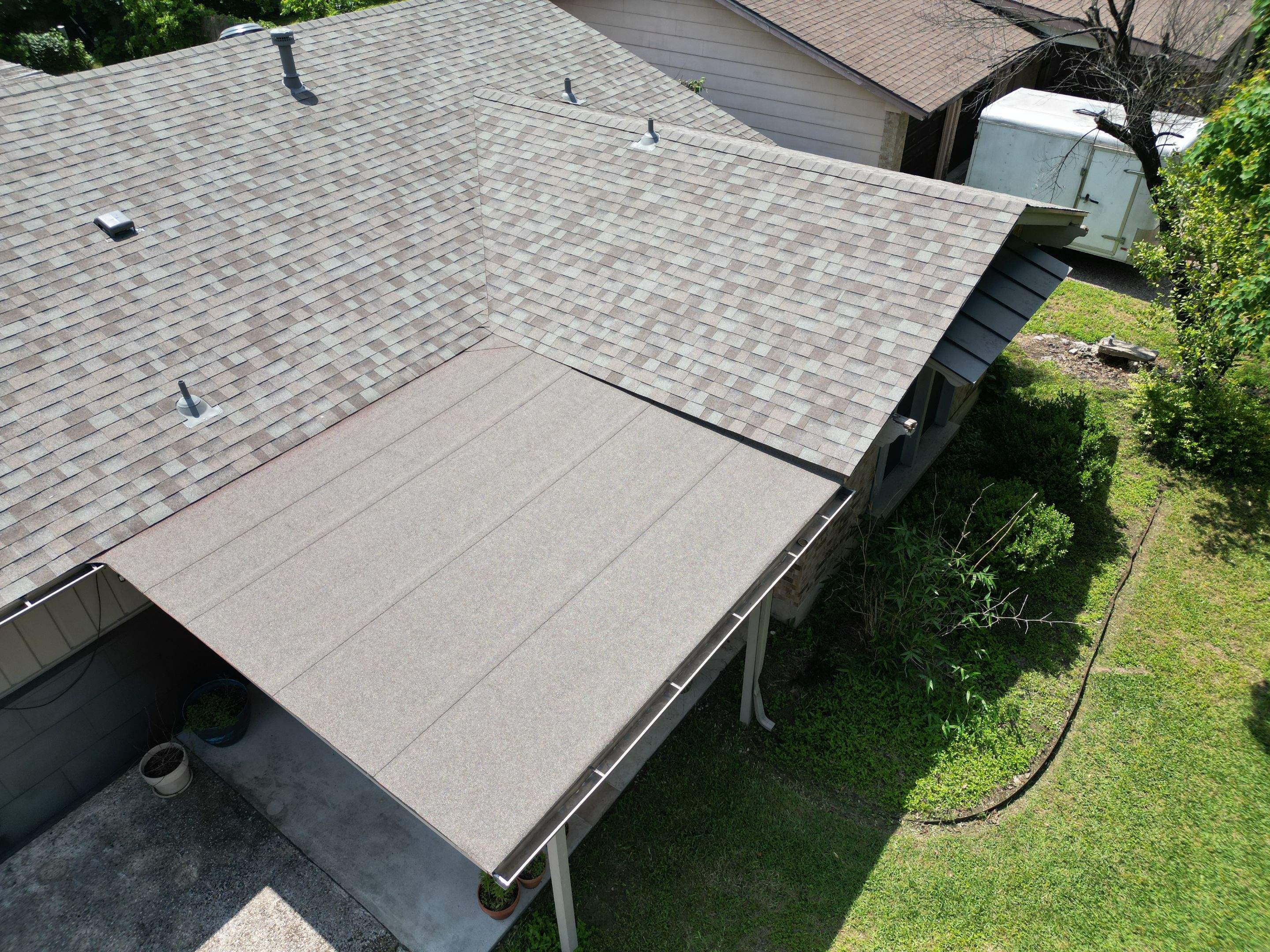 Driftwood - Owens Corning TruDefinition Duration by RoofsOnly.com