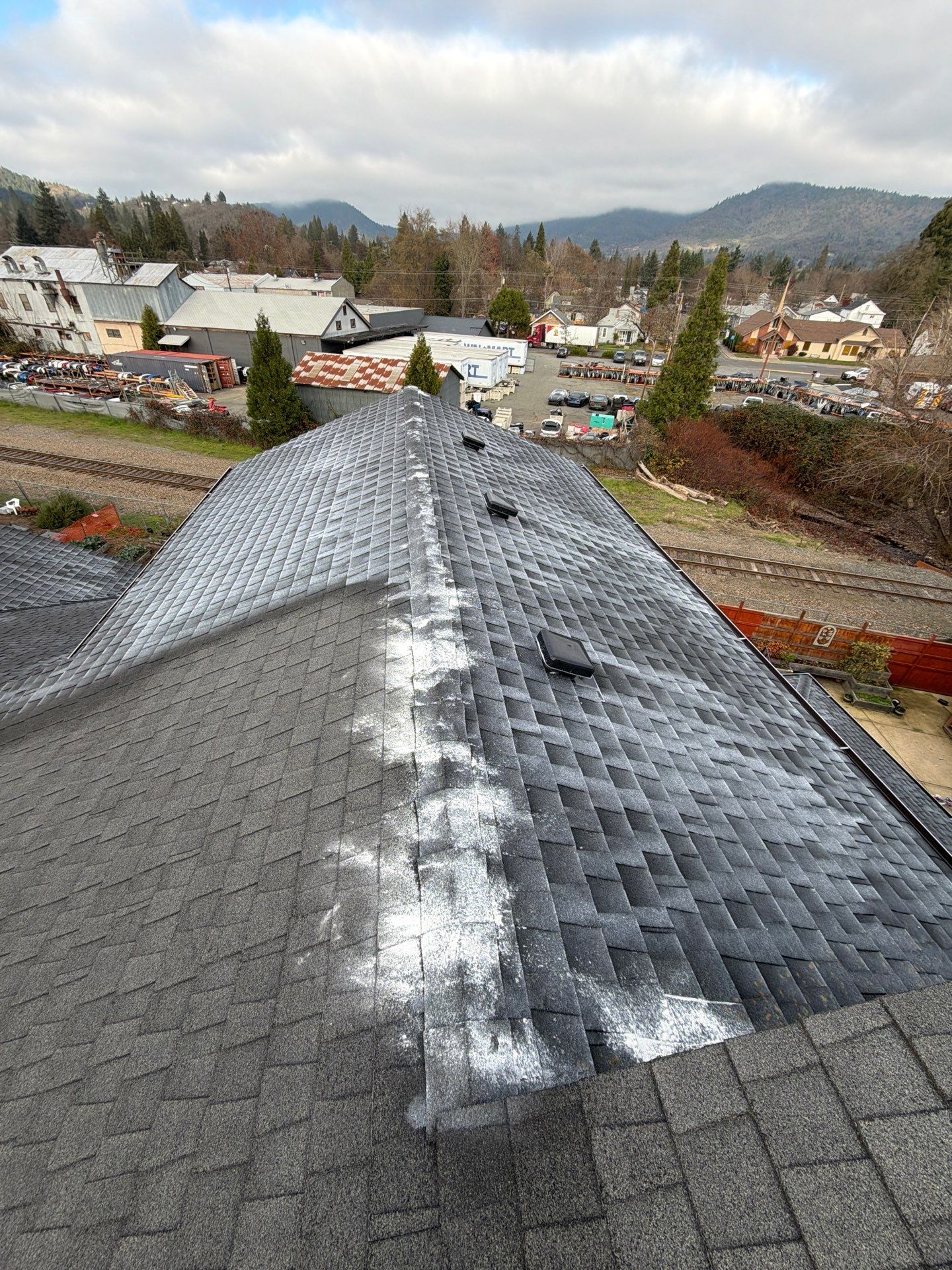 Project in Grants Pass by Roof Maxx of Grants Pass