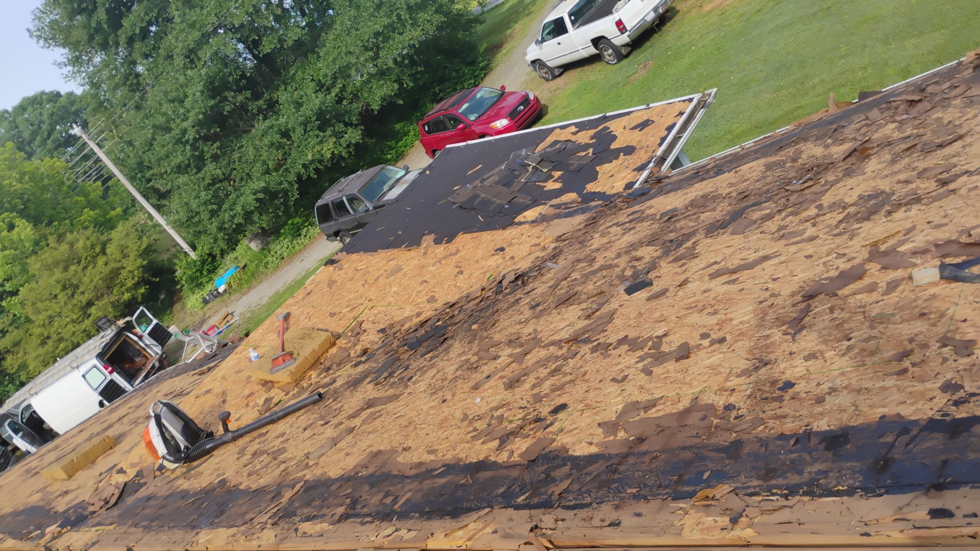Taylor Roof by BROCK BUILDERS 