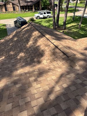 Crosby Roof Installation using Atlas Pinnacle Pristine