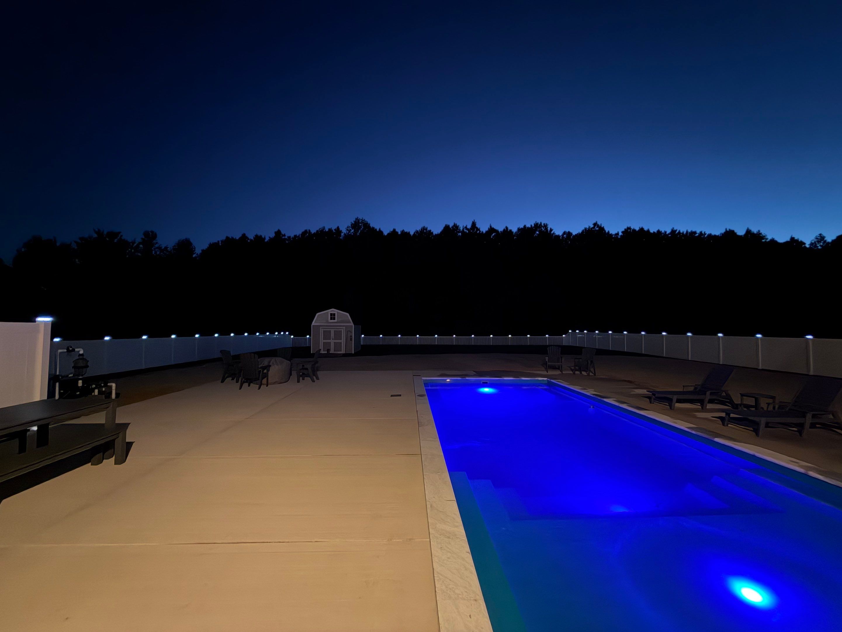Clean Lines, Long Life by Tidewater Fence