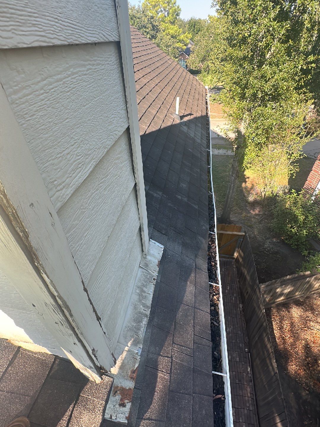Residential Roofing Installation using Owen's Corning Duration (Lifetime) Shingles by Roof Repair Company