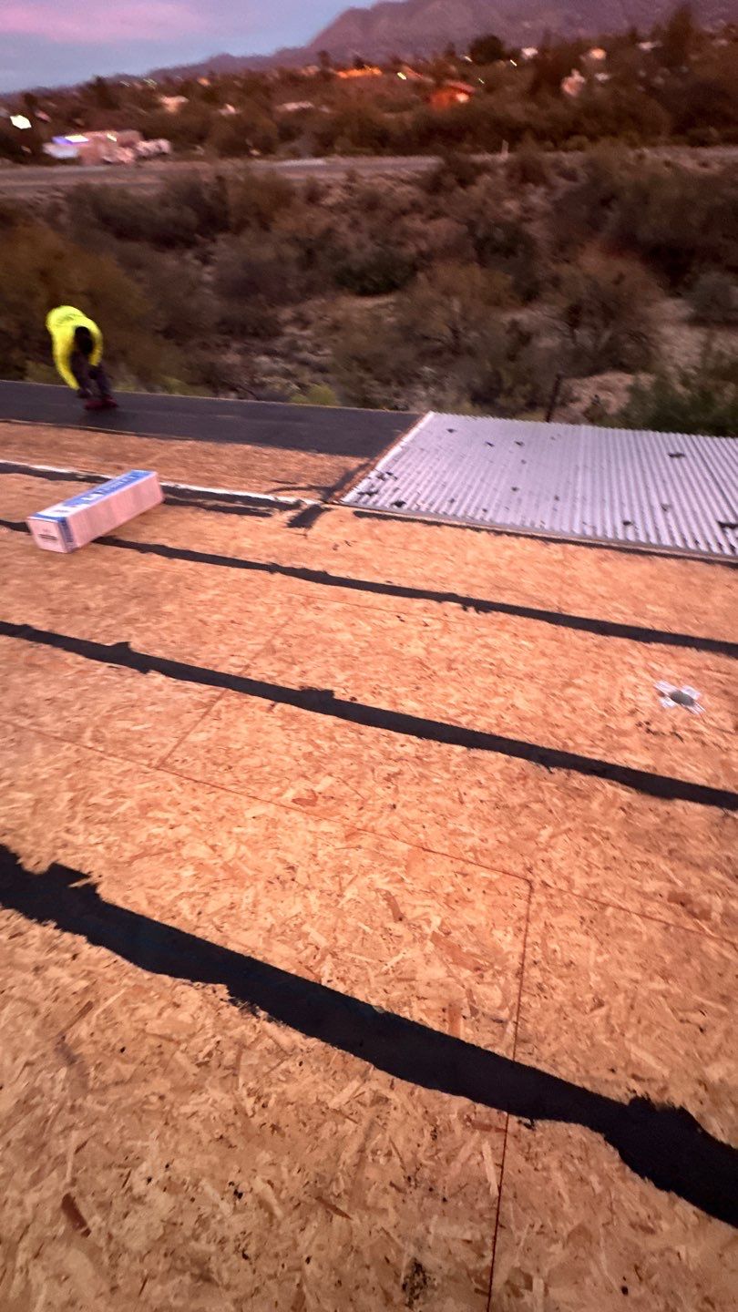 Polar White Exposed Fastener by Reimagine Roofing