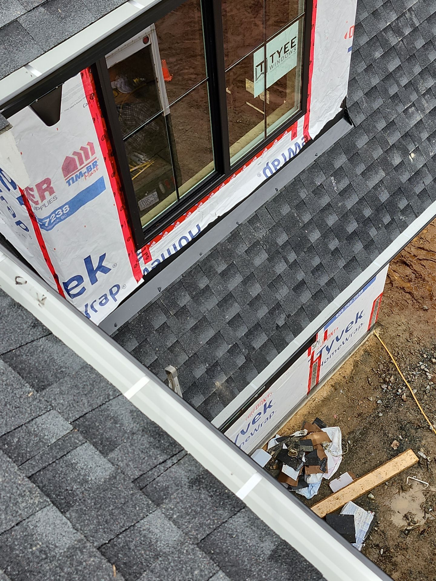 Residential Roofing Installation using GAF Charcoal HDZ by Top Notch Roofing Inc
