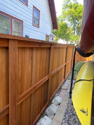 Clear Cedar | 6' | Side by Side | 2x6 Cap & Trim • Pecan
