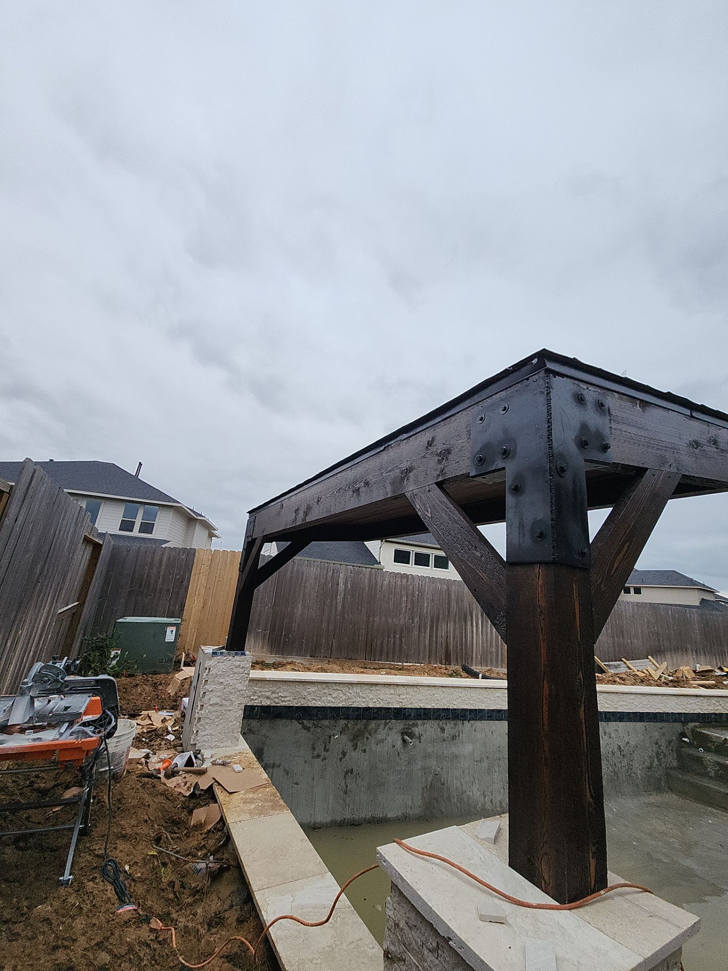 Summer Kitchen in Fulshear by SophAlx LLC