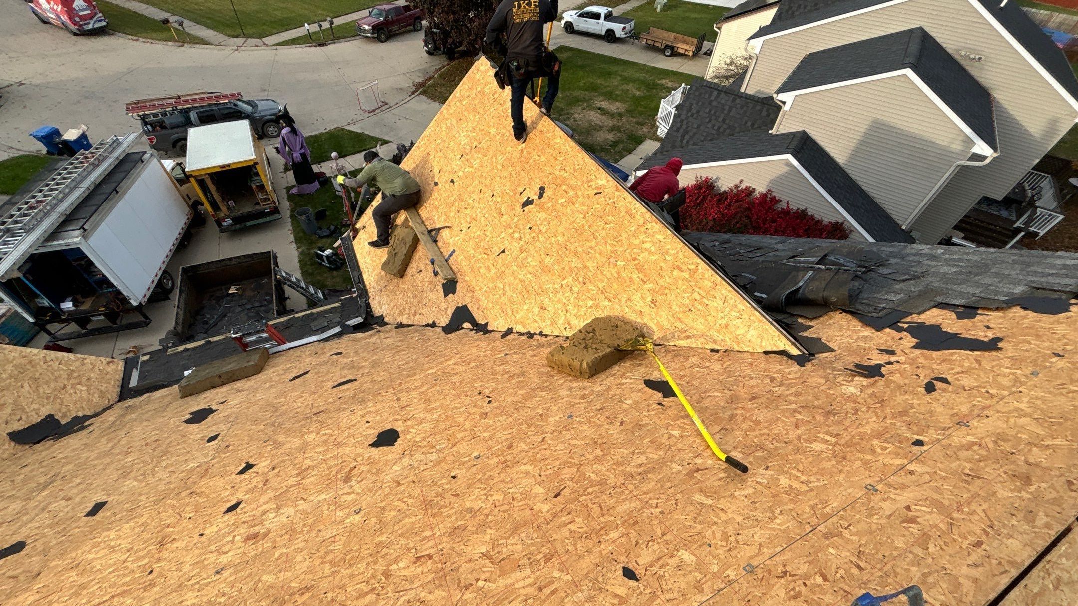 Roof Replacement using CertainTeed Landmark by 180 Contractors