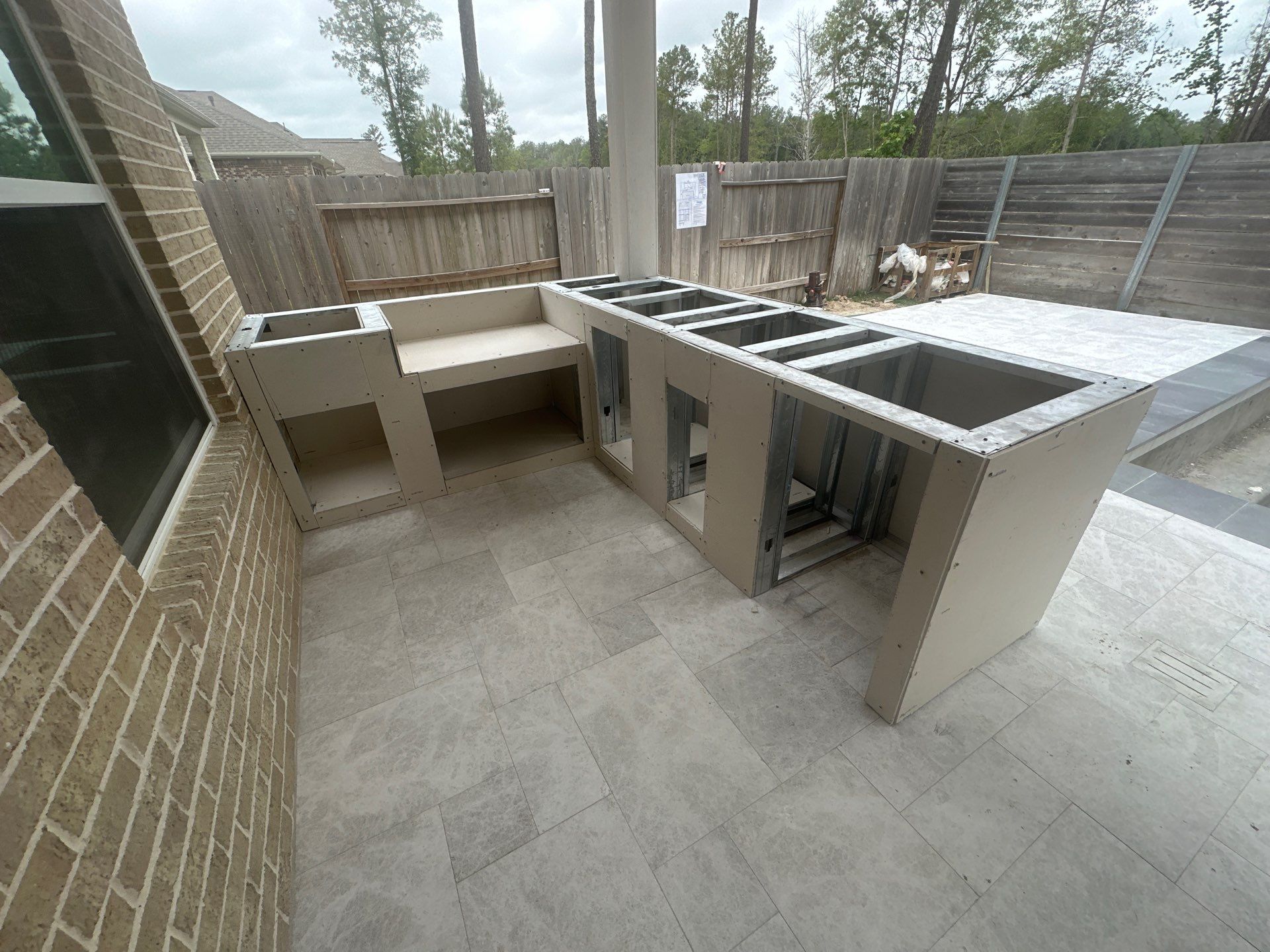 Summer Kitchen in Conroe, TX by SophAlx LLC