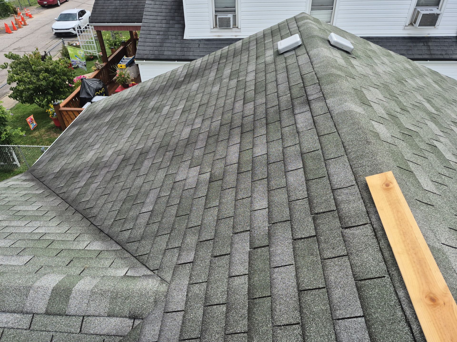 Charleston WV Lifetime Metal Roof Installation – Durable, Energy-Efficient Roofing System by Mr. Roofer