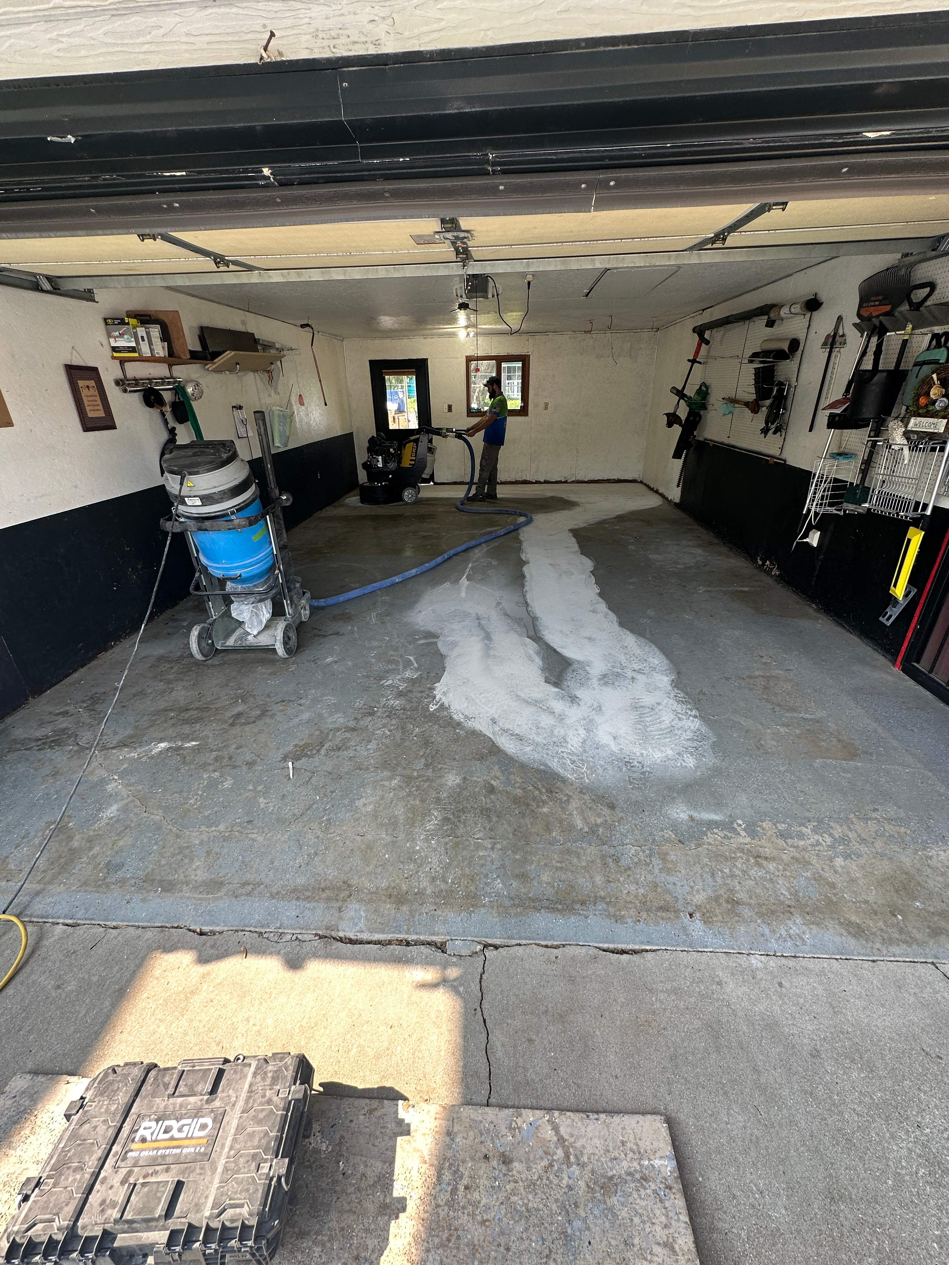 Silverton Garage Bloomington by Loud Bros