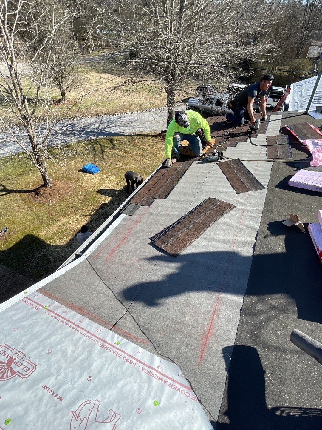 Residential Roofing Installation using Owens Corning Oakridge Roofing System by Undersun Roofing 