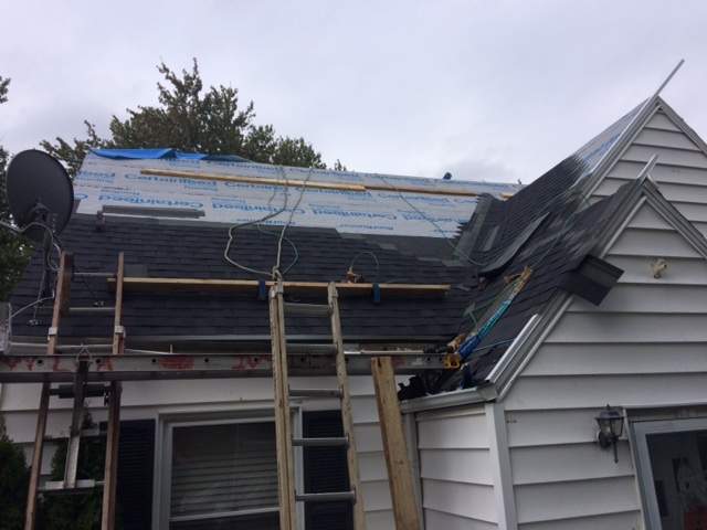 Exterior Siding and Roof by Ivy Lea Construction